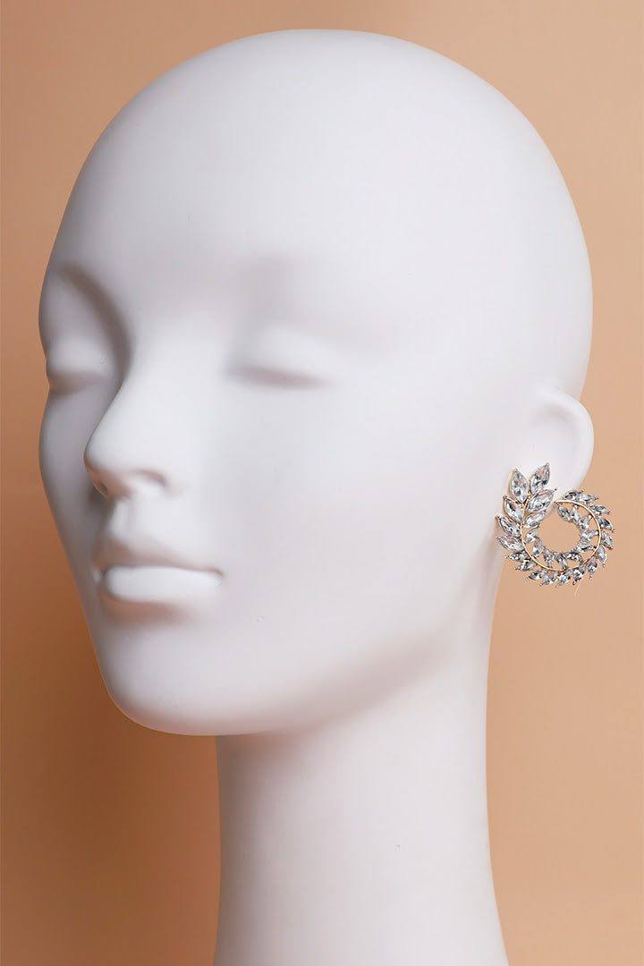 Dazzling Diamond Leaves Stud