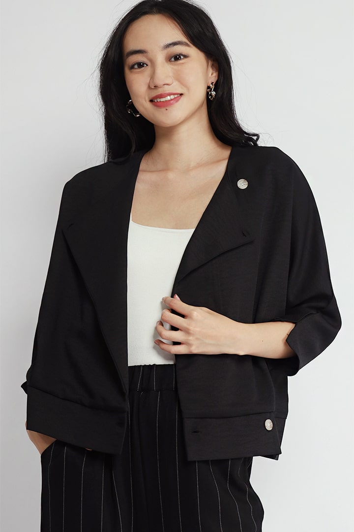 Uke Button Jacket in Black