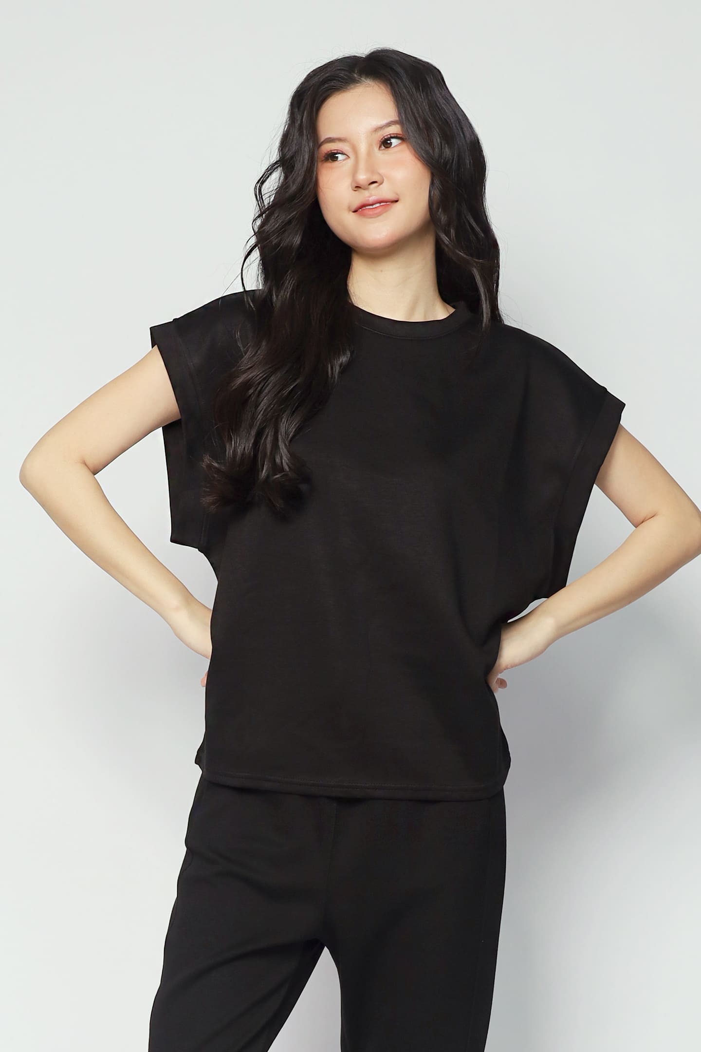 JOY - 24/7 Top in Black