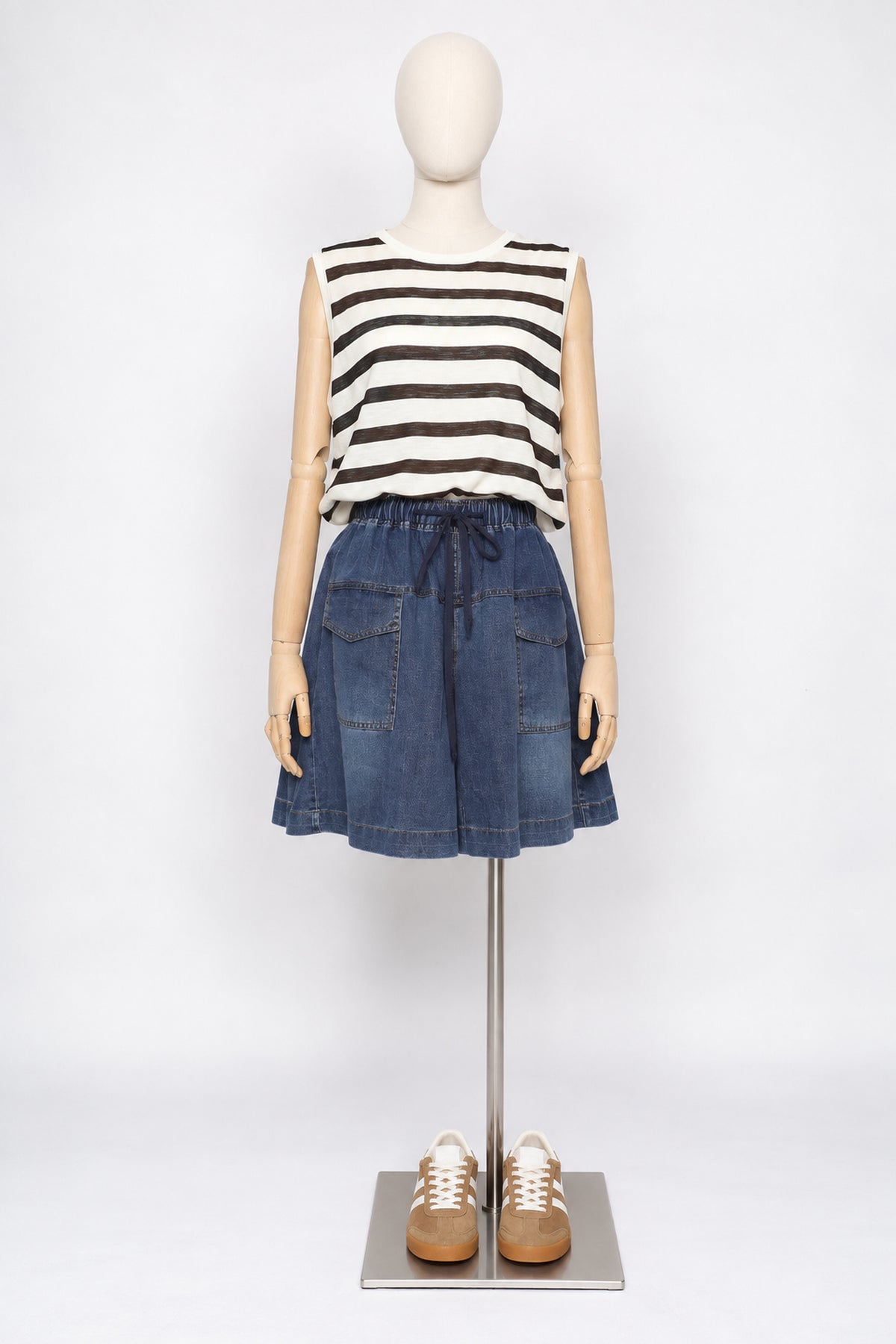 PO - Chell Denim Shorts in Dark Blue