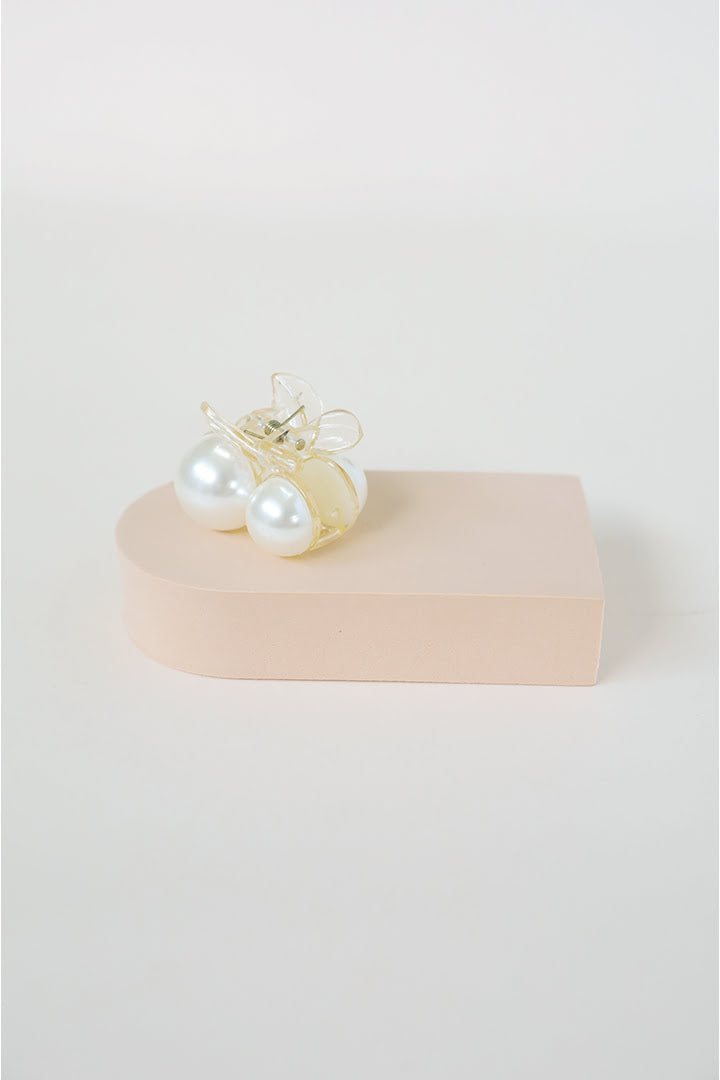 Double Pearl Hair Clip