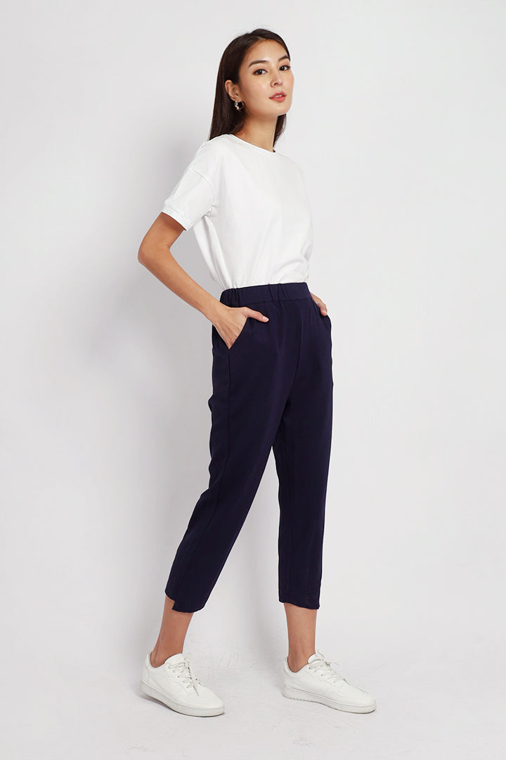 Backorders Yoges Pants in Navy Blue