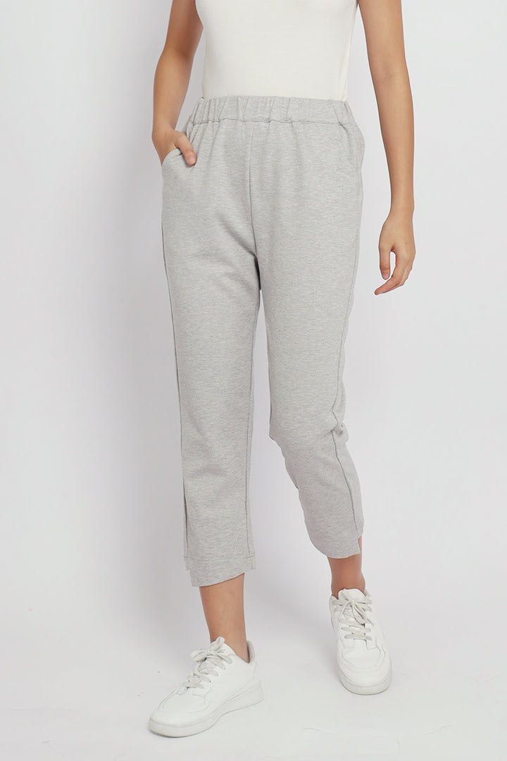 Yoges Pants in Light Grey