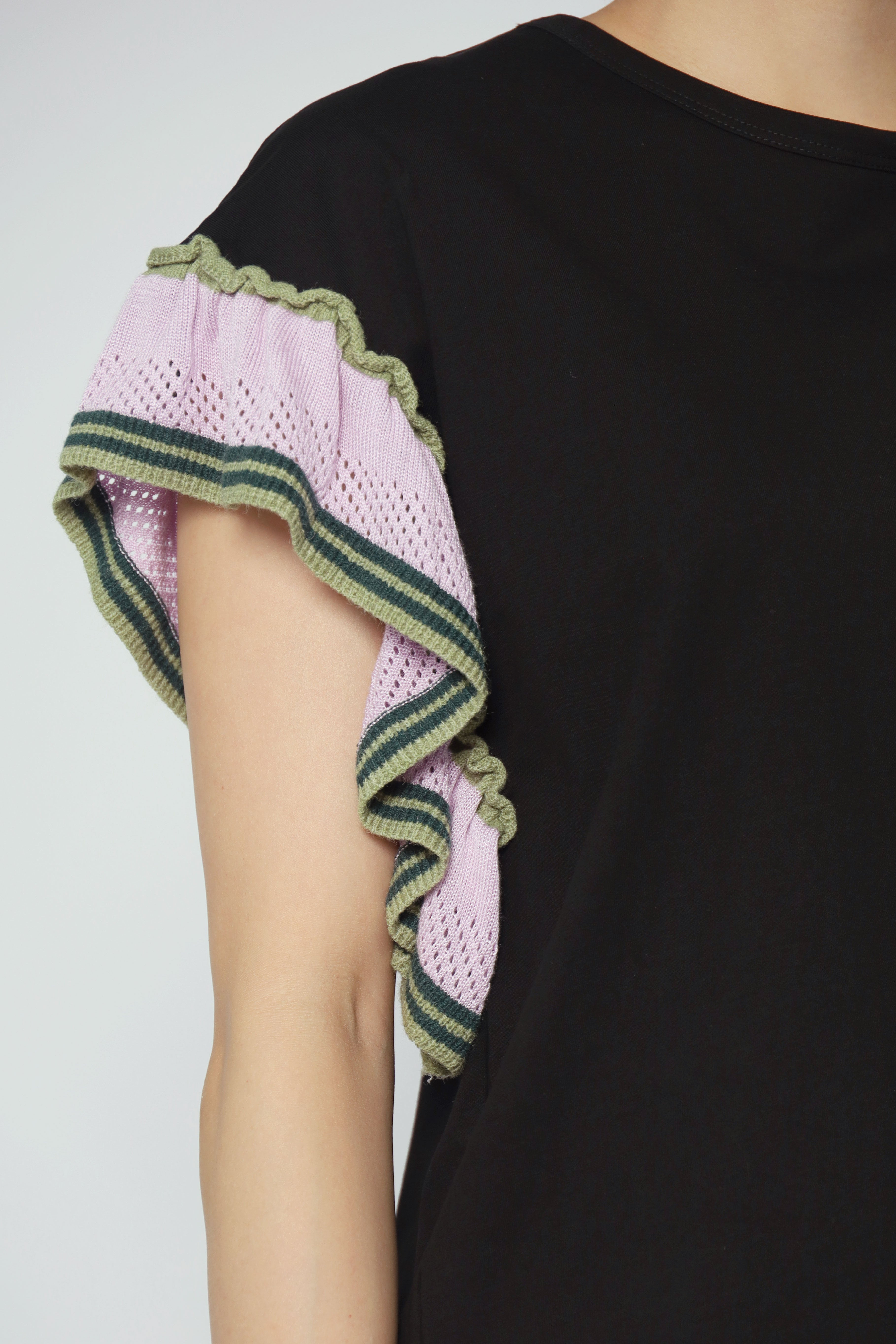 Aurelia Contrast Sleeves Top in Black