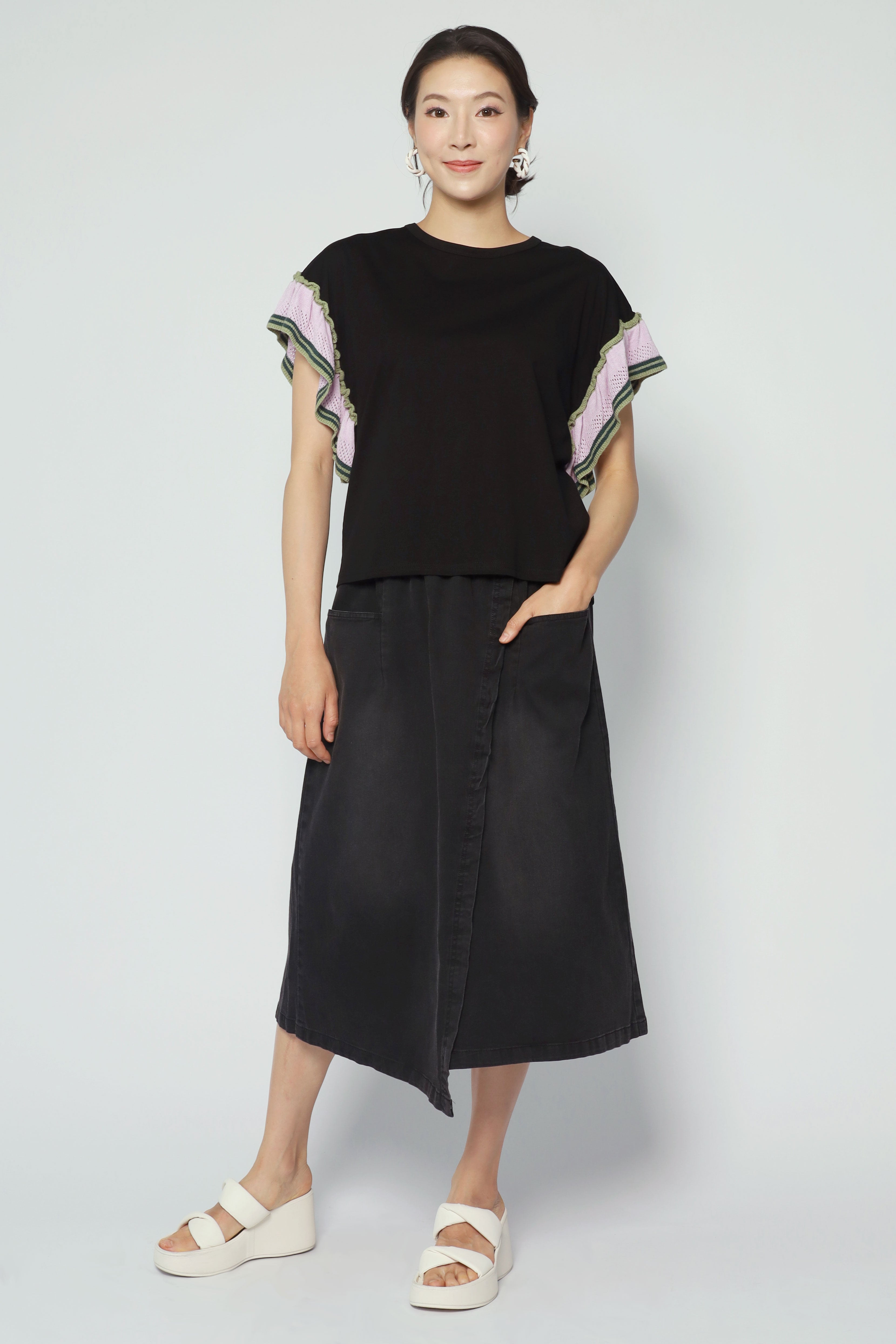 Aurelia Contrast Sleeves Top in Black