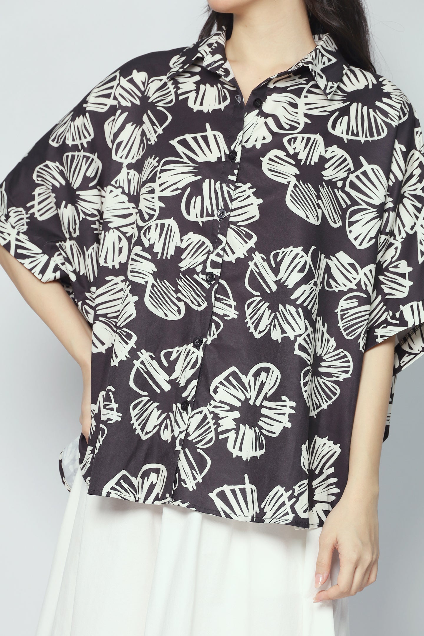 Avo Shirt in Wiggles Scribbles