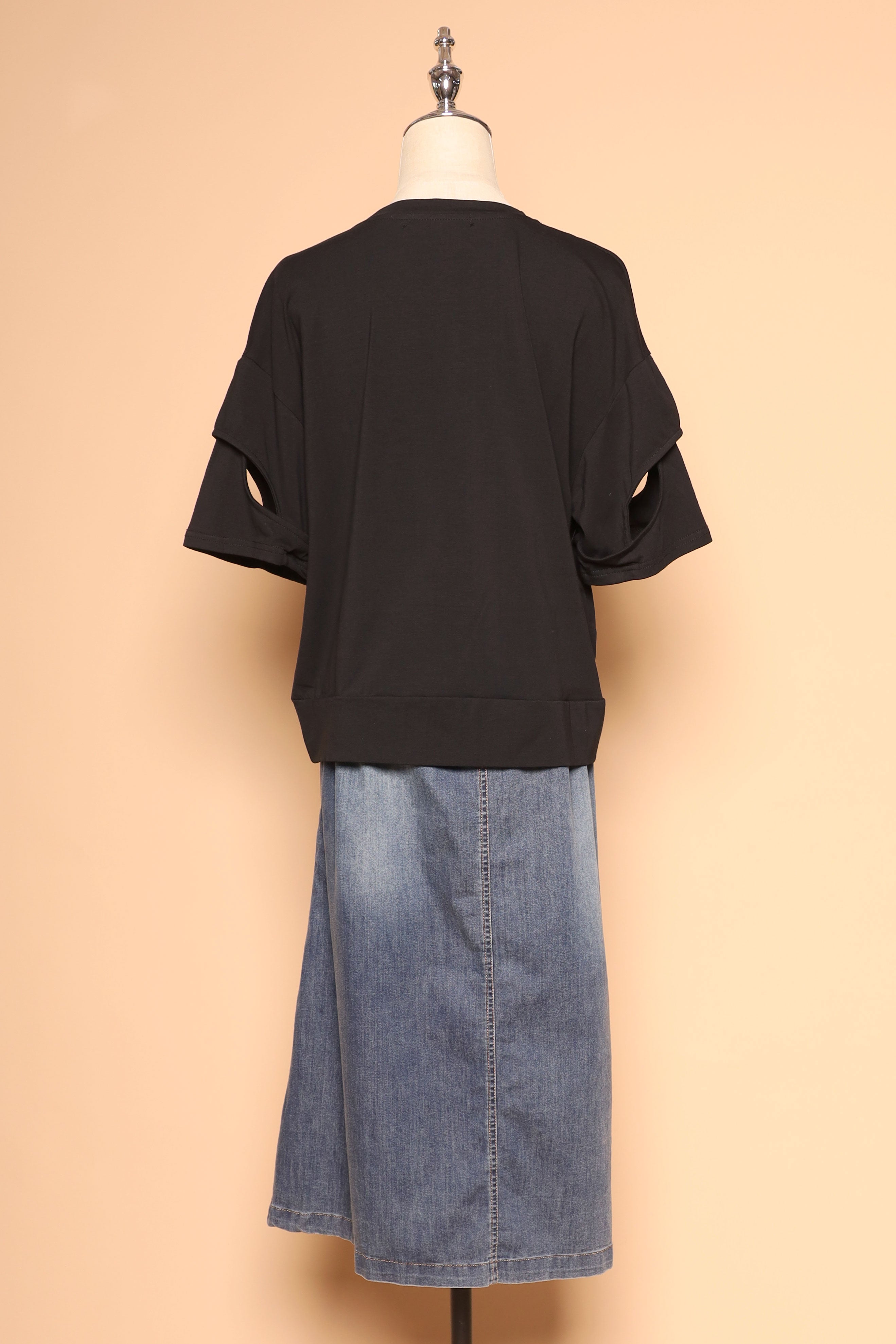 PO - Axel Top in Black