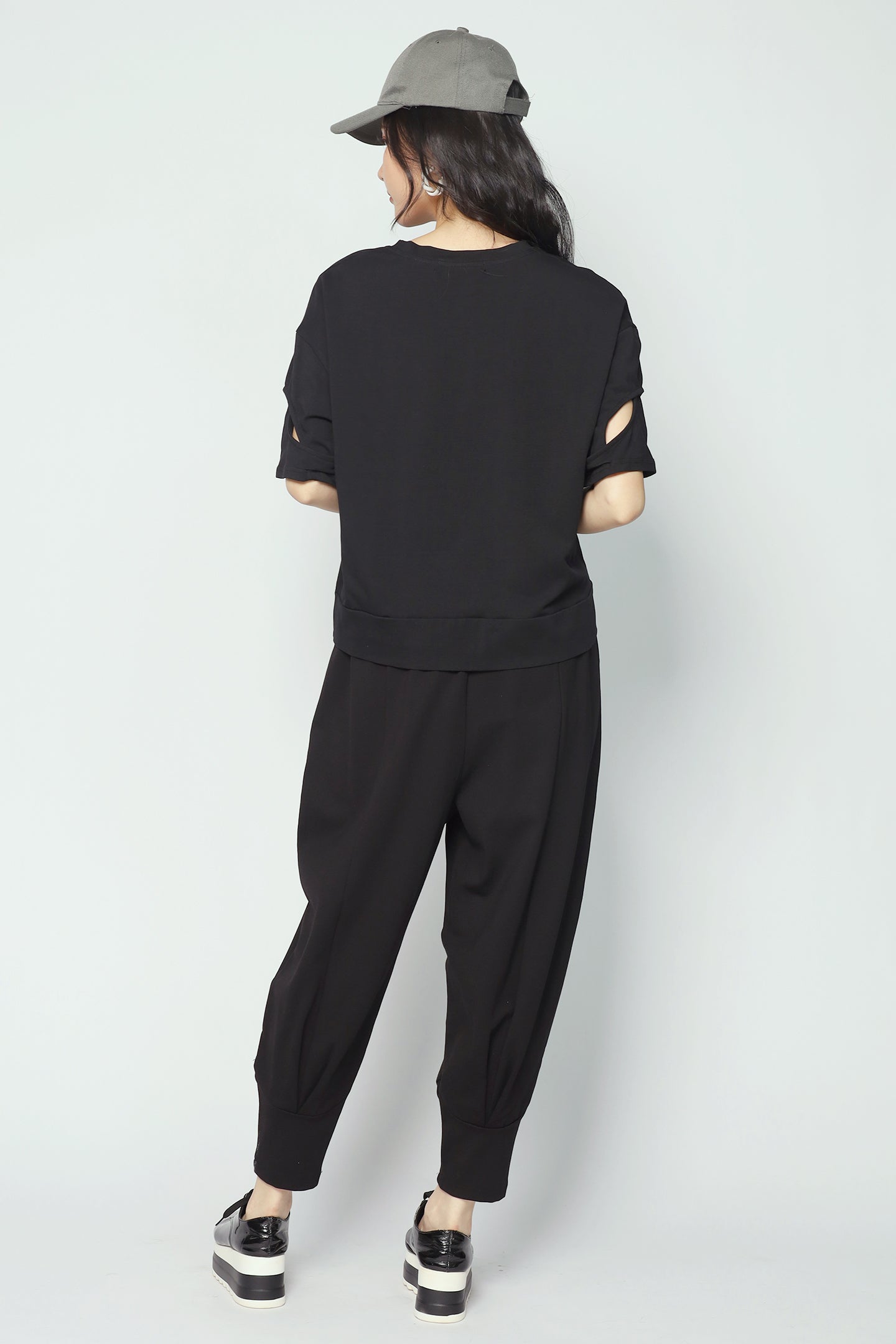Axel Top in Black