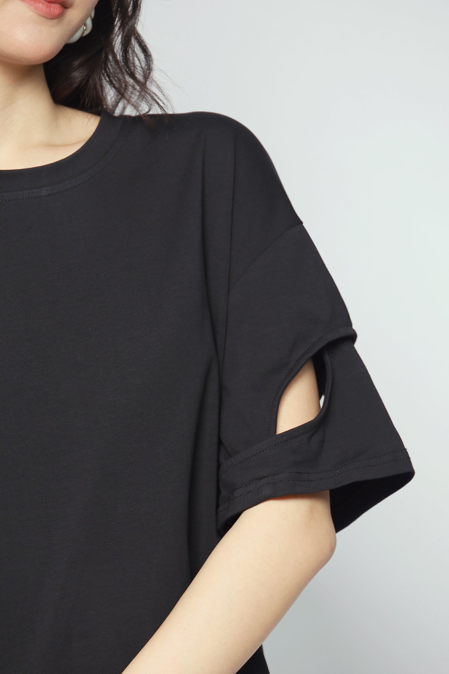Axel Top in Black