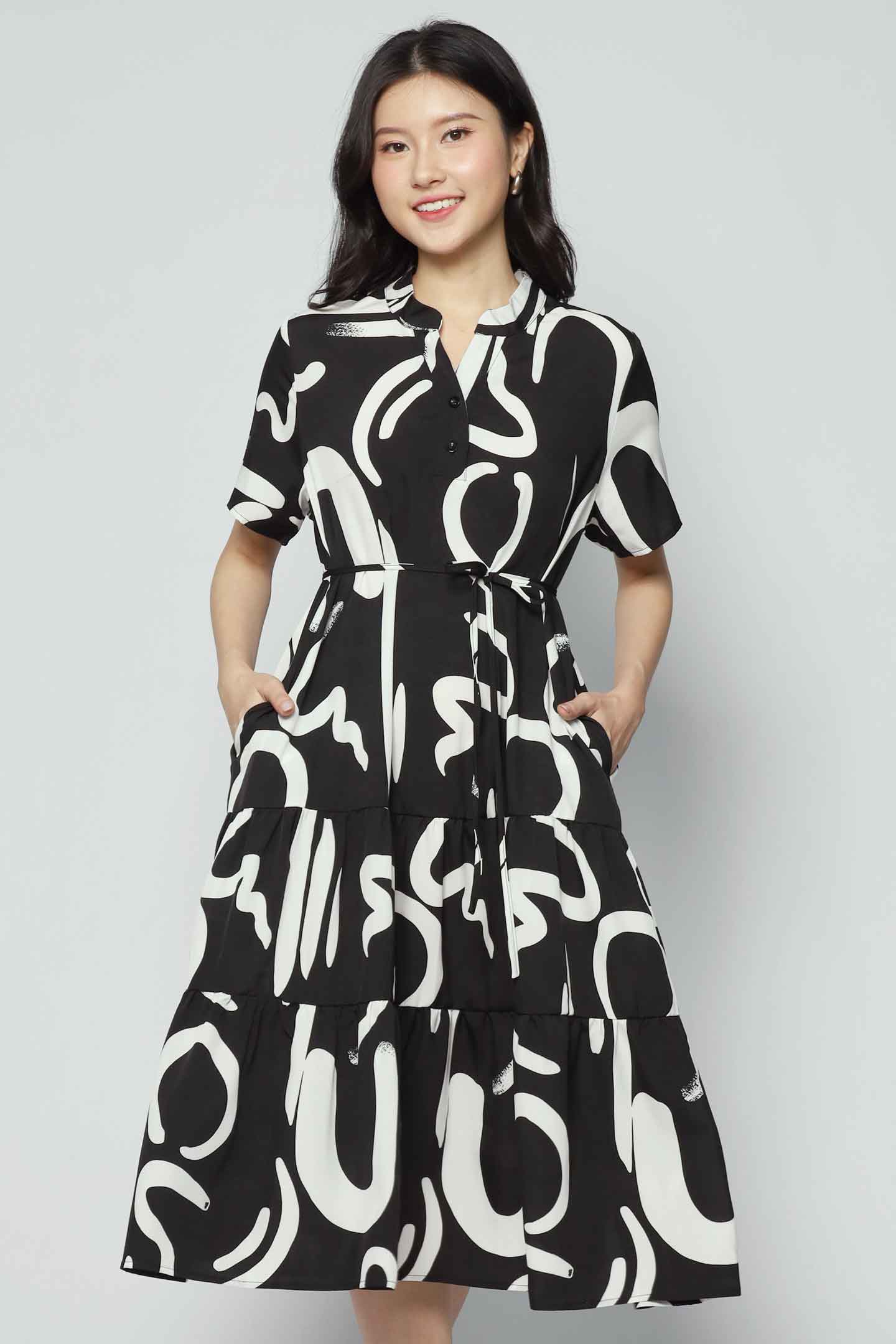 Amarisa Dress in BW Strokes