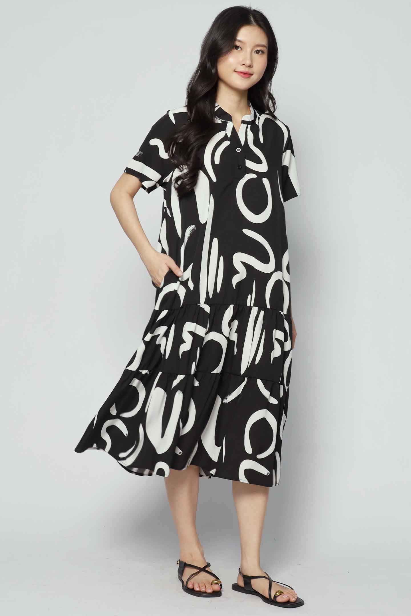 Amarisa Dress in BW Strokes