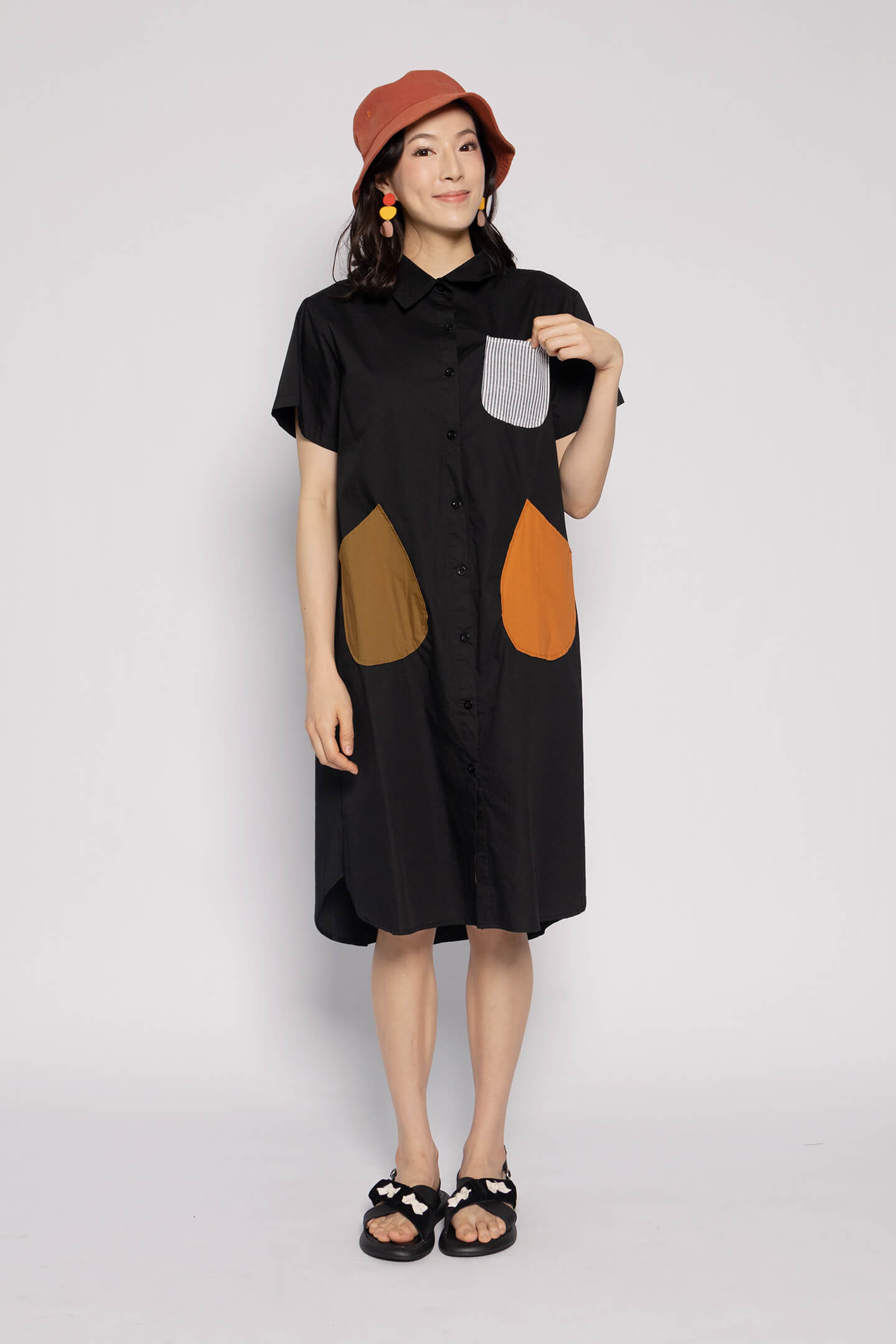 Backorders Amy Pocket Dress in Black