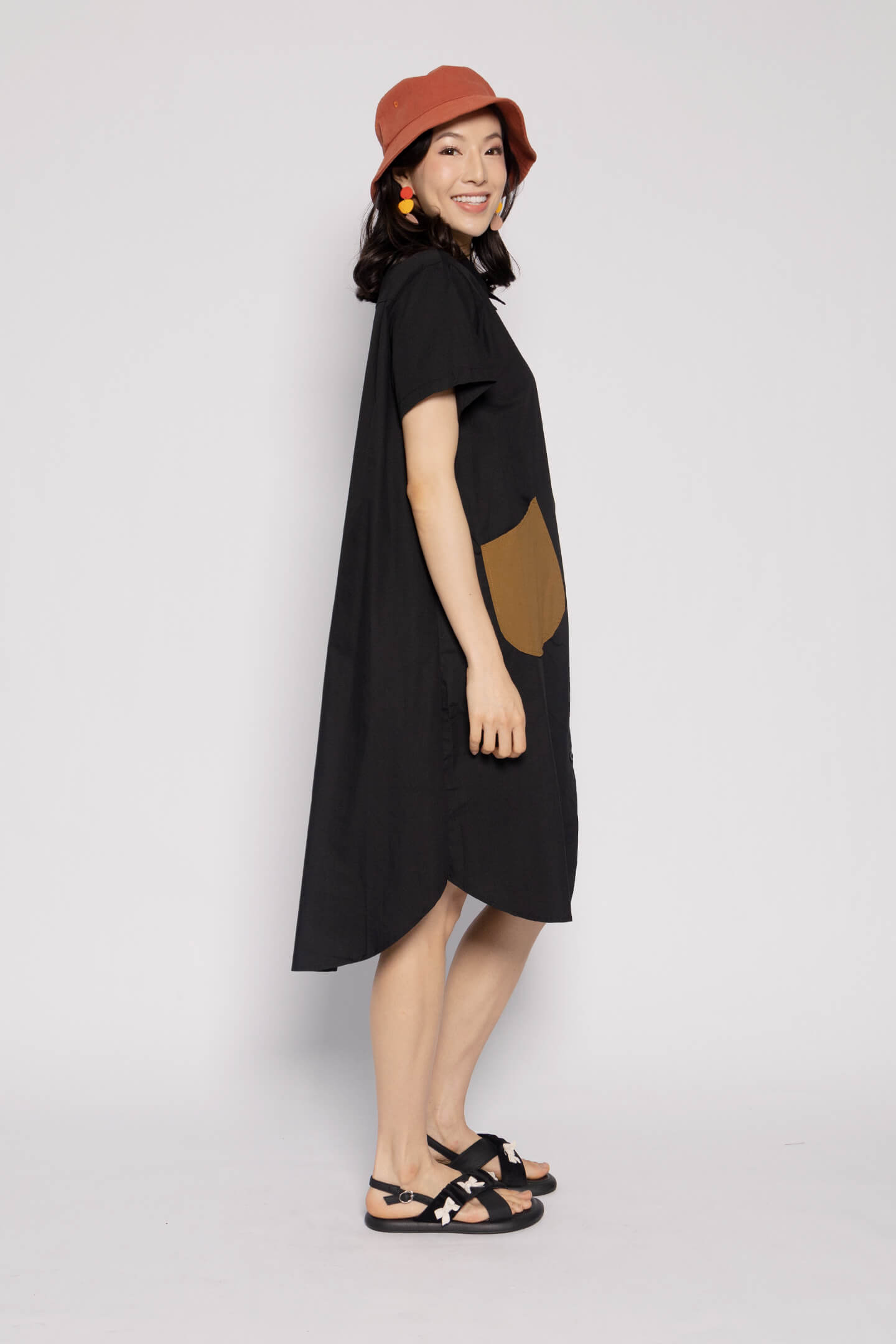 Amy Pocket Dress in Black