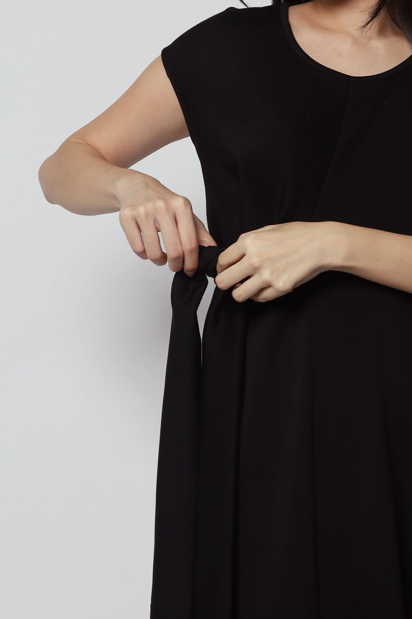 Arisa Tie Dress in Black
