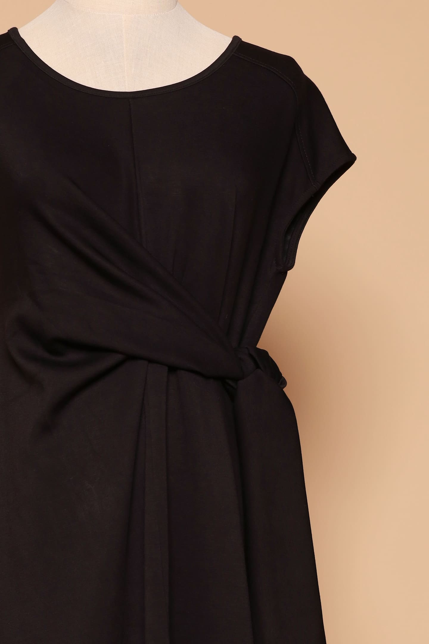 PO - Arisa Tie Dress in Black
