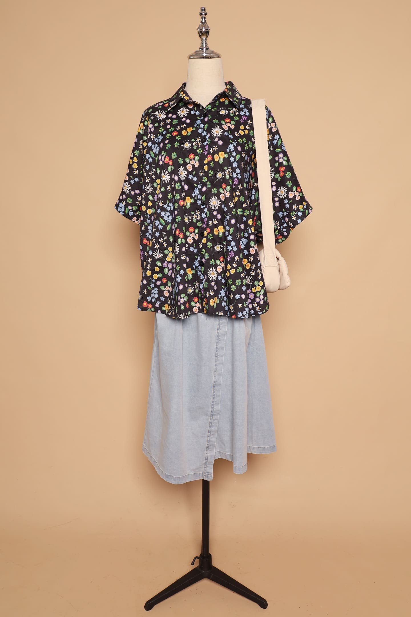 PO - Avo Shirt in Daisy Garden