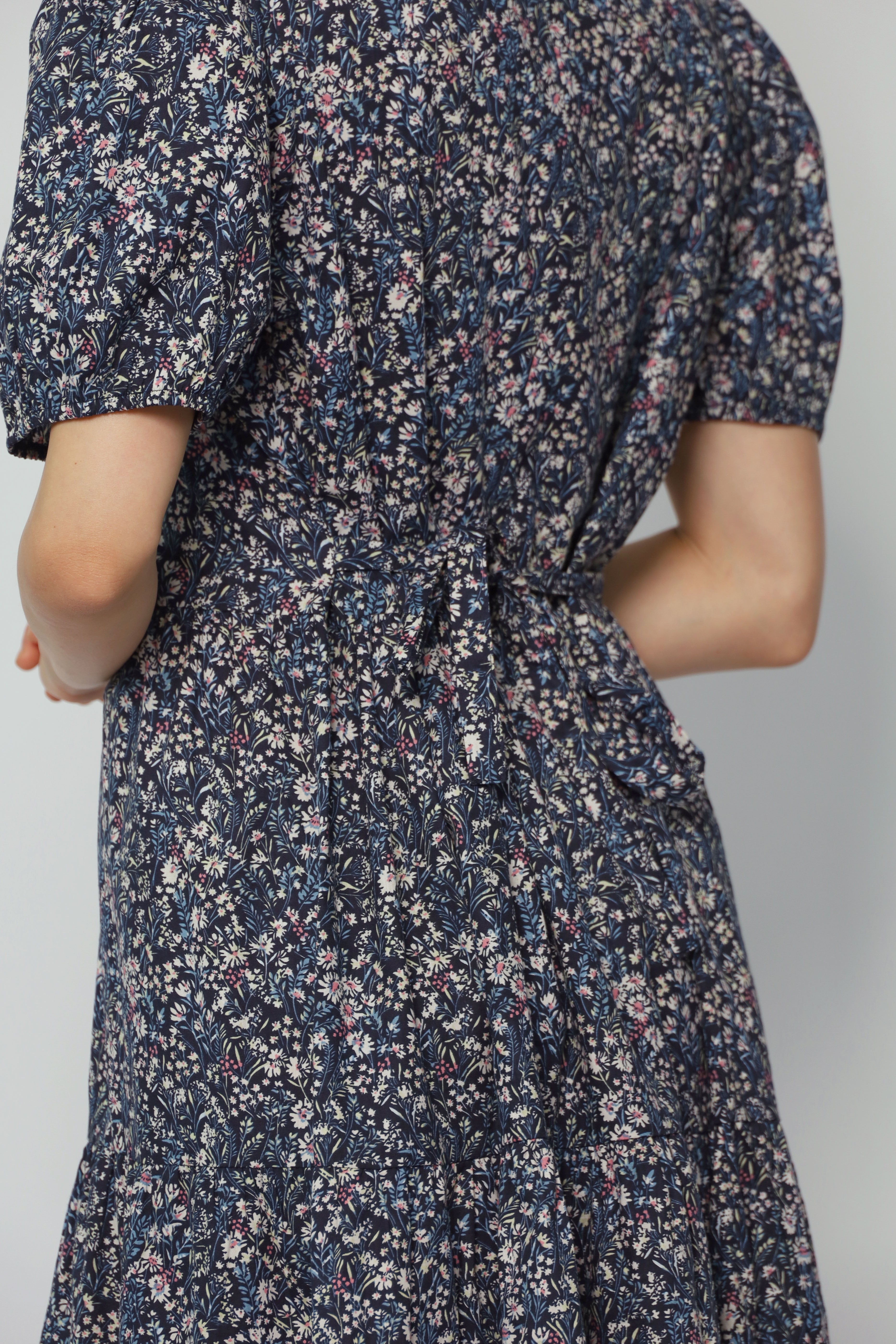 Avril Dress in Lovely Oasis