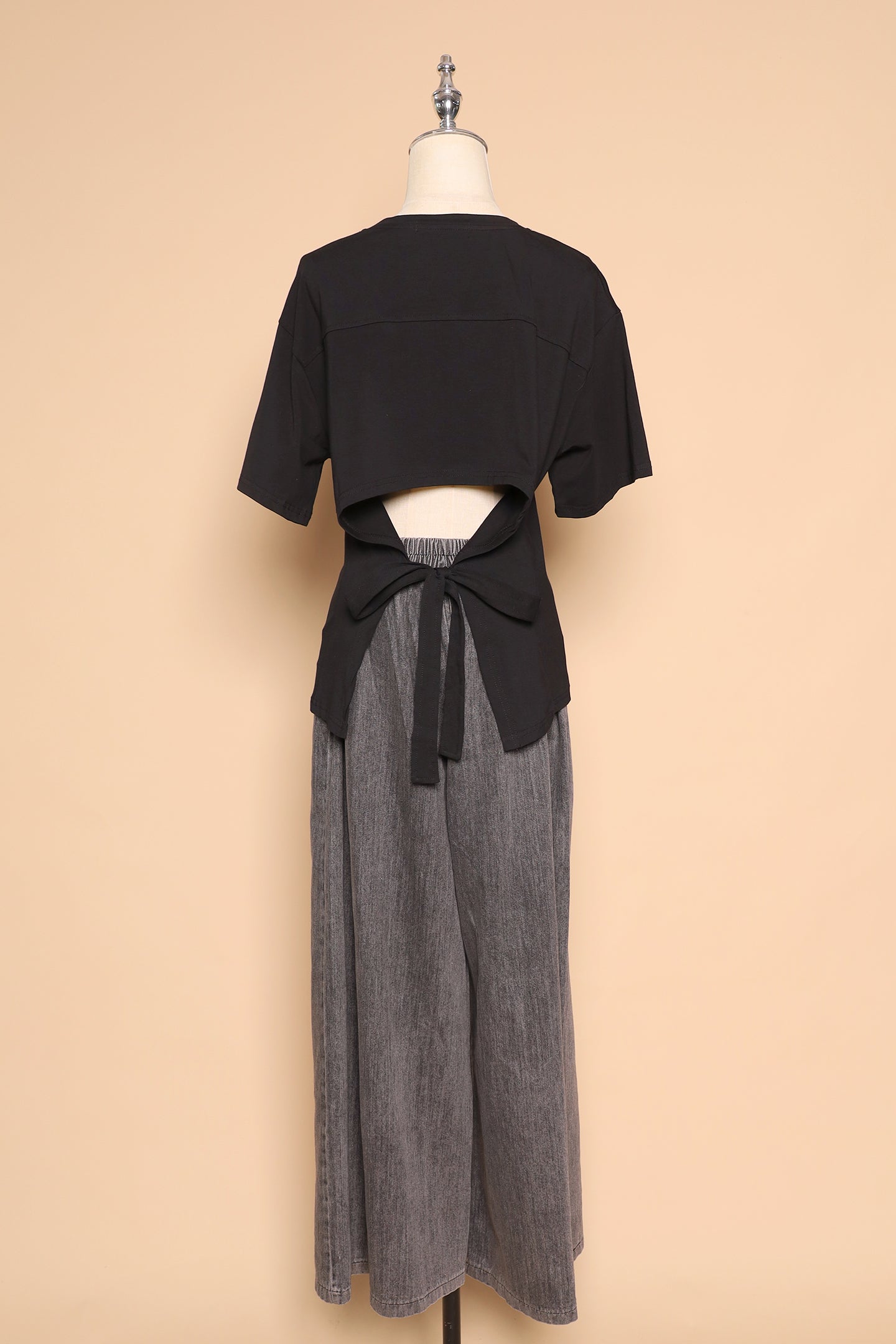PO - Bijou Top in Black