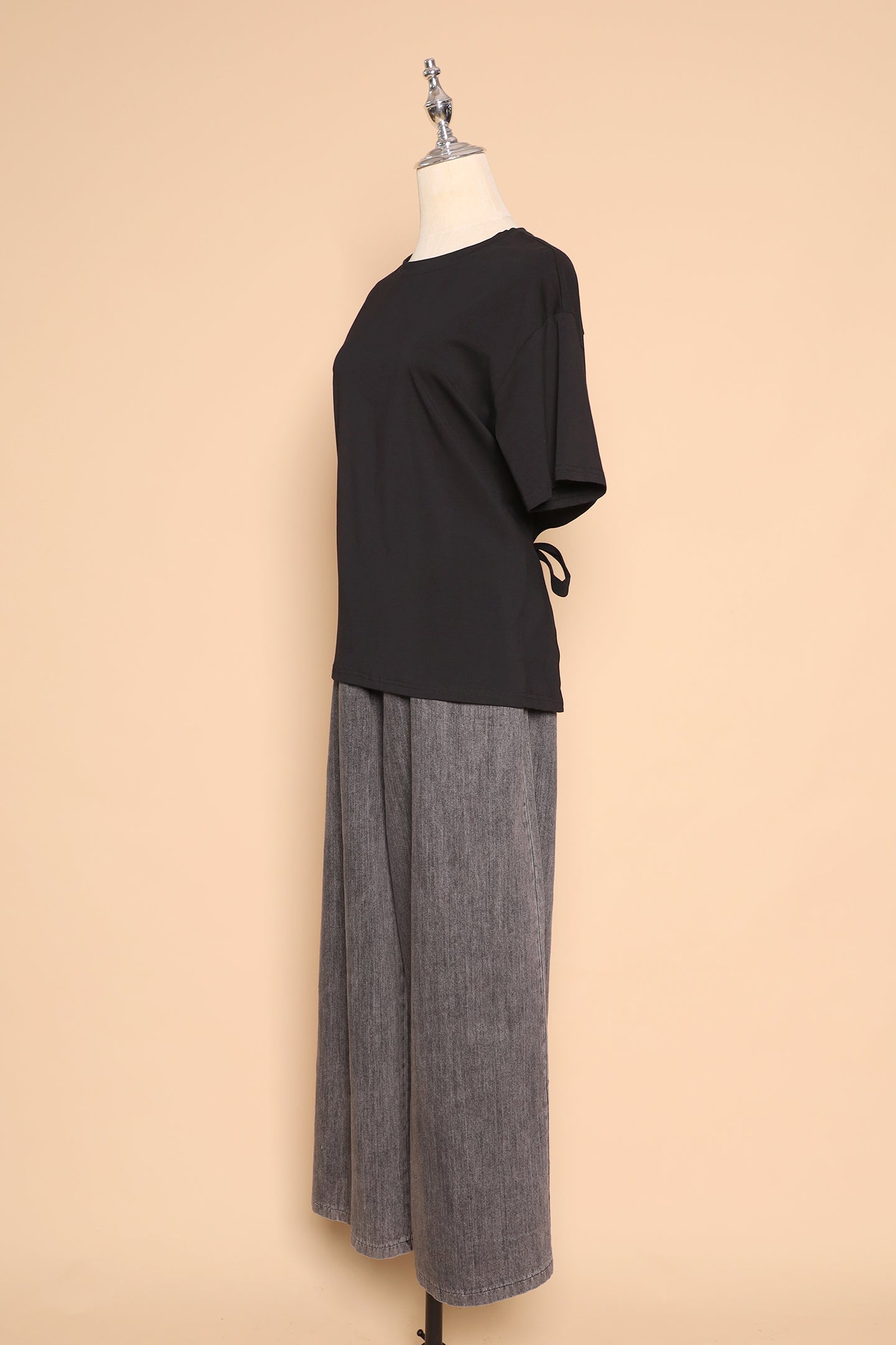 PO - Bijou Top in Black