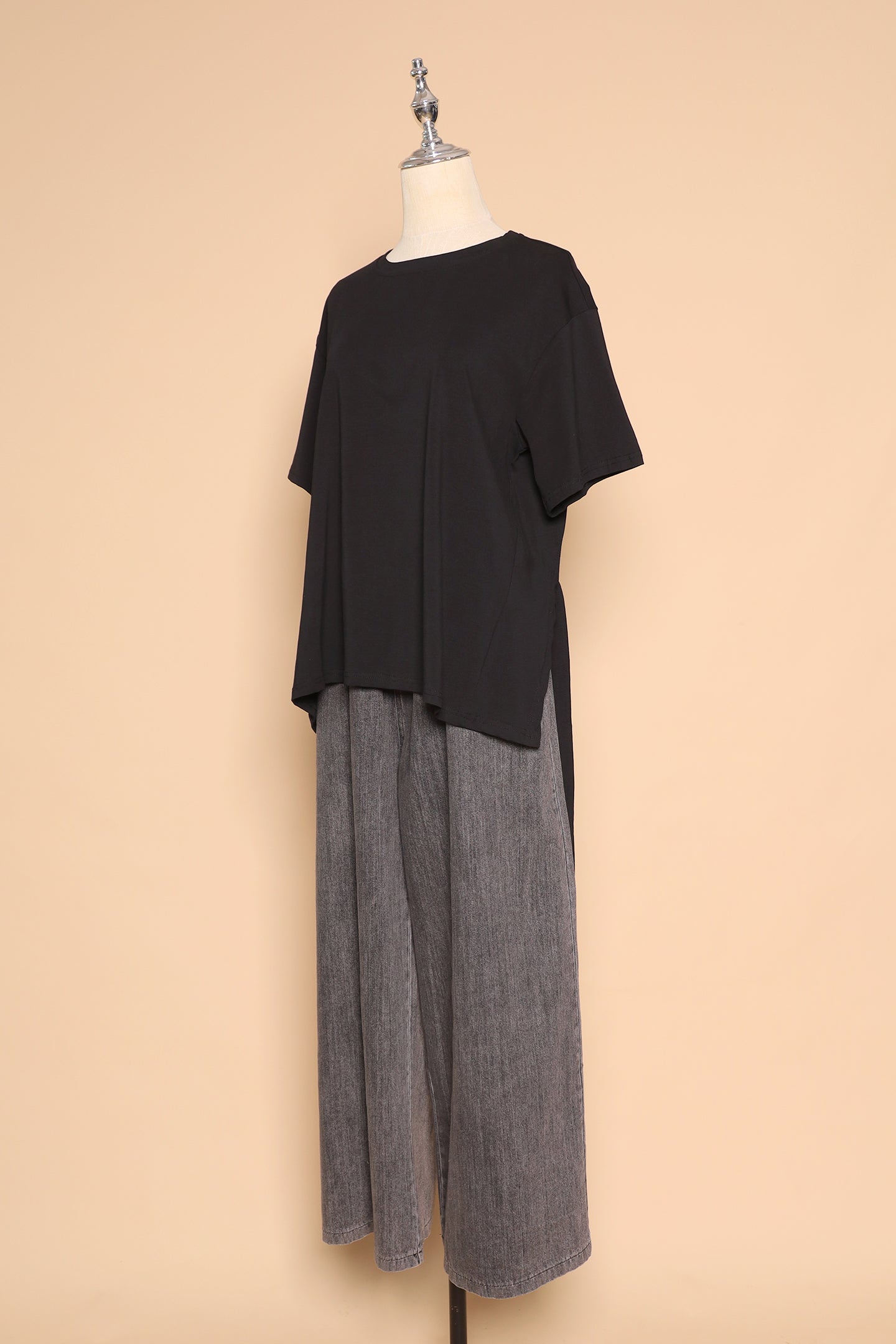 PO - Bijou Top in Black