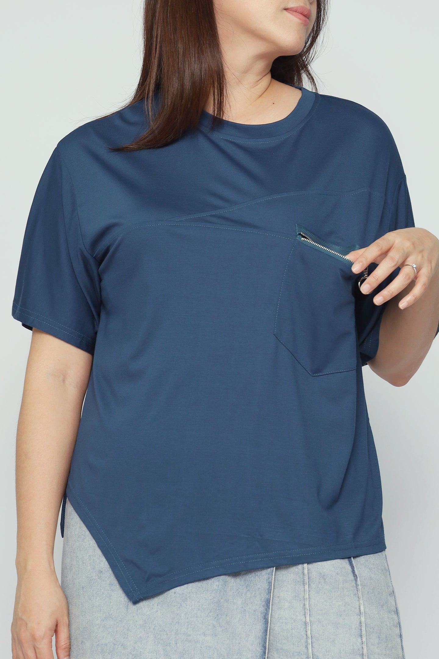 Easy By TE - Slow Steps Zipper Top in Blue
