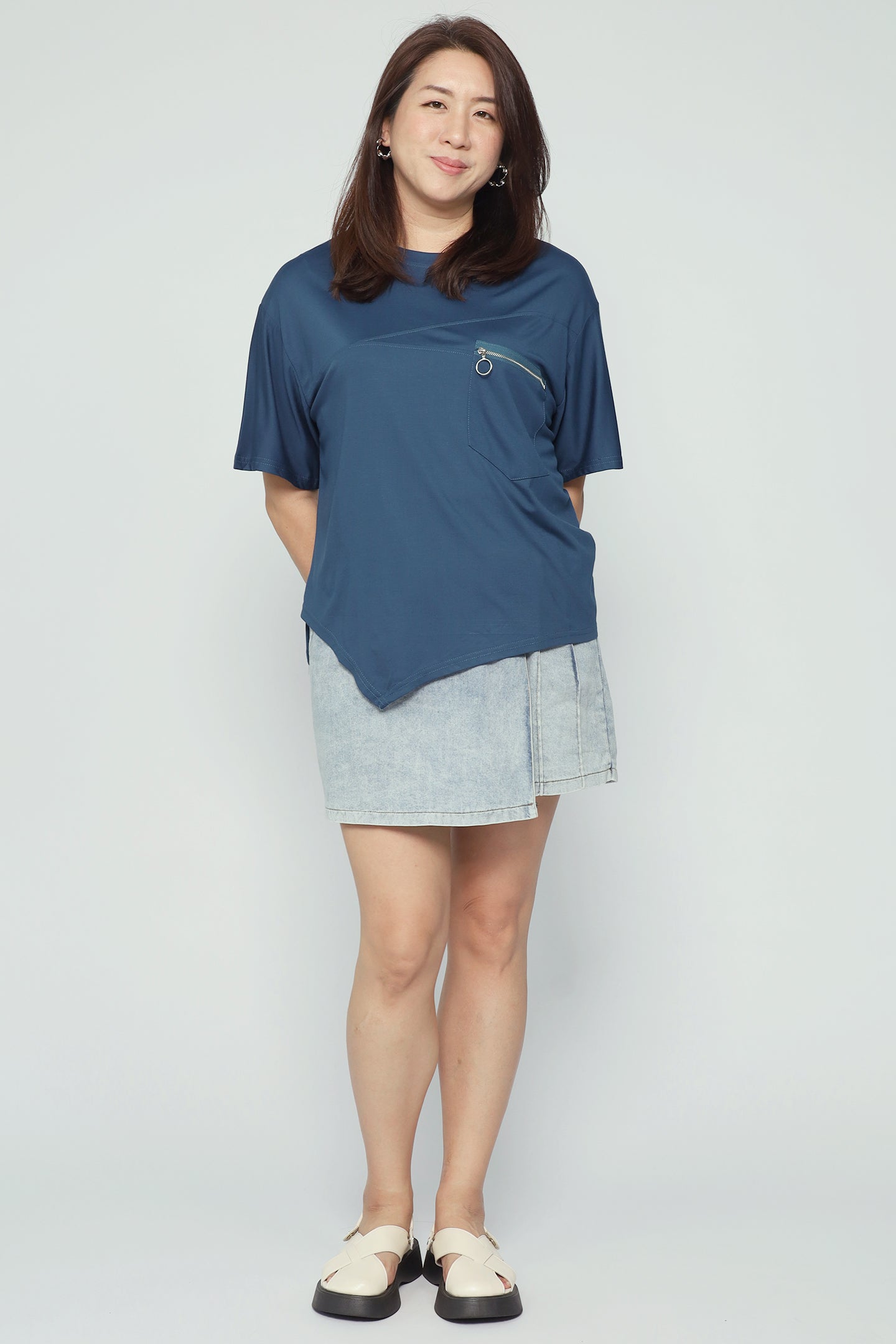 Easy By TE - Slow Steps Zipper Top in Blue