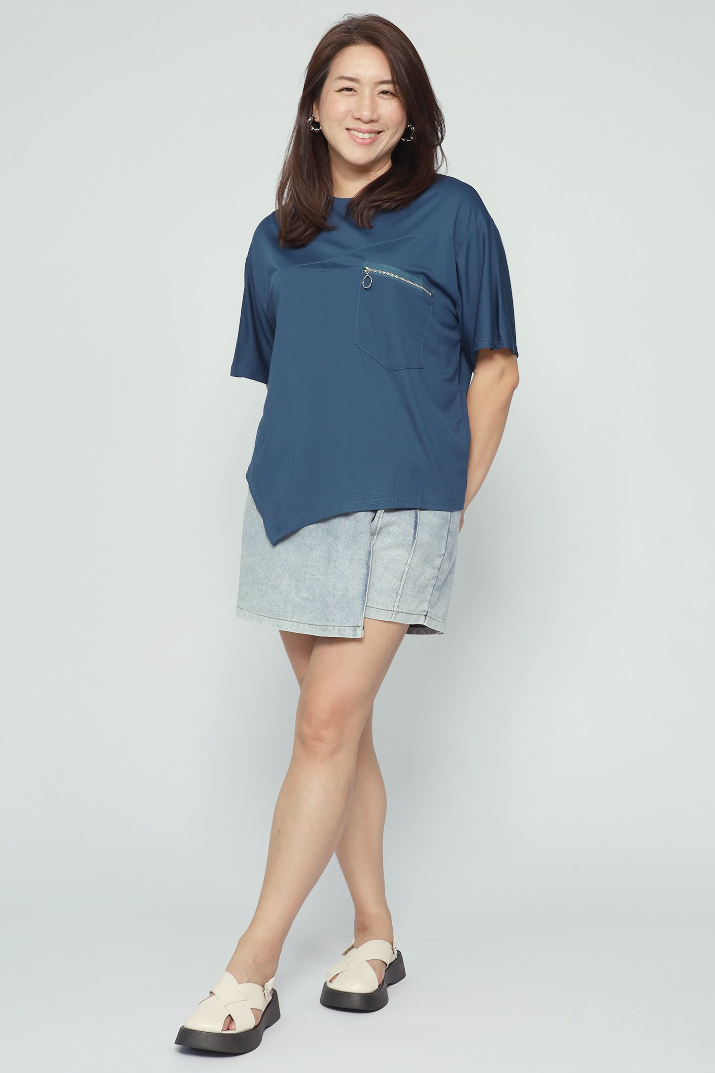 Easy By TE - Slow Steps Zipper Top in Blue