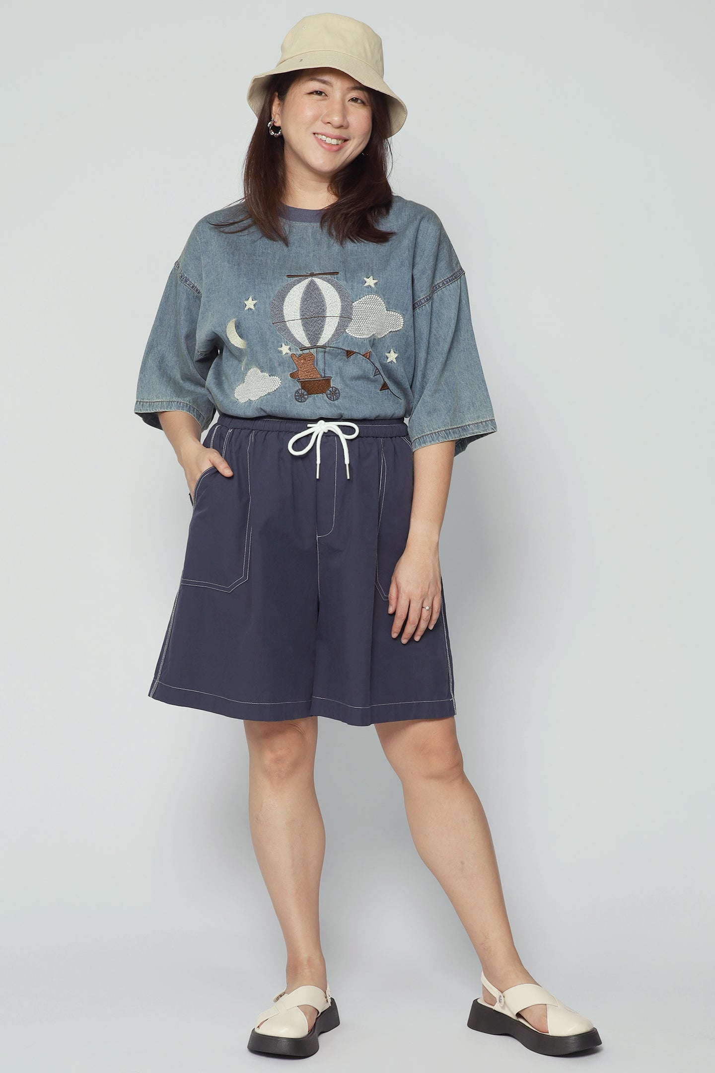 Backorders Bria Shorts in Blue