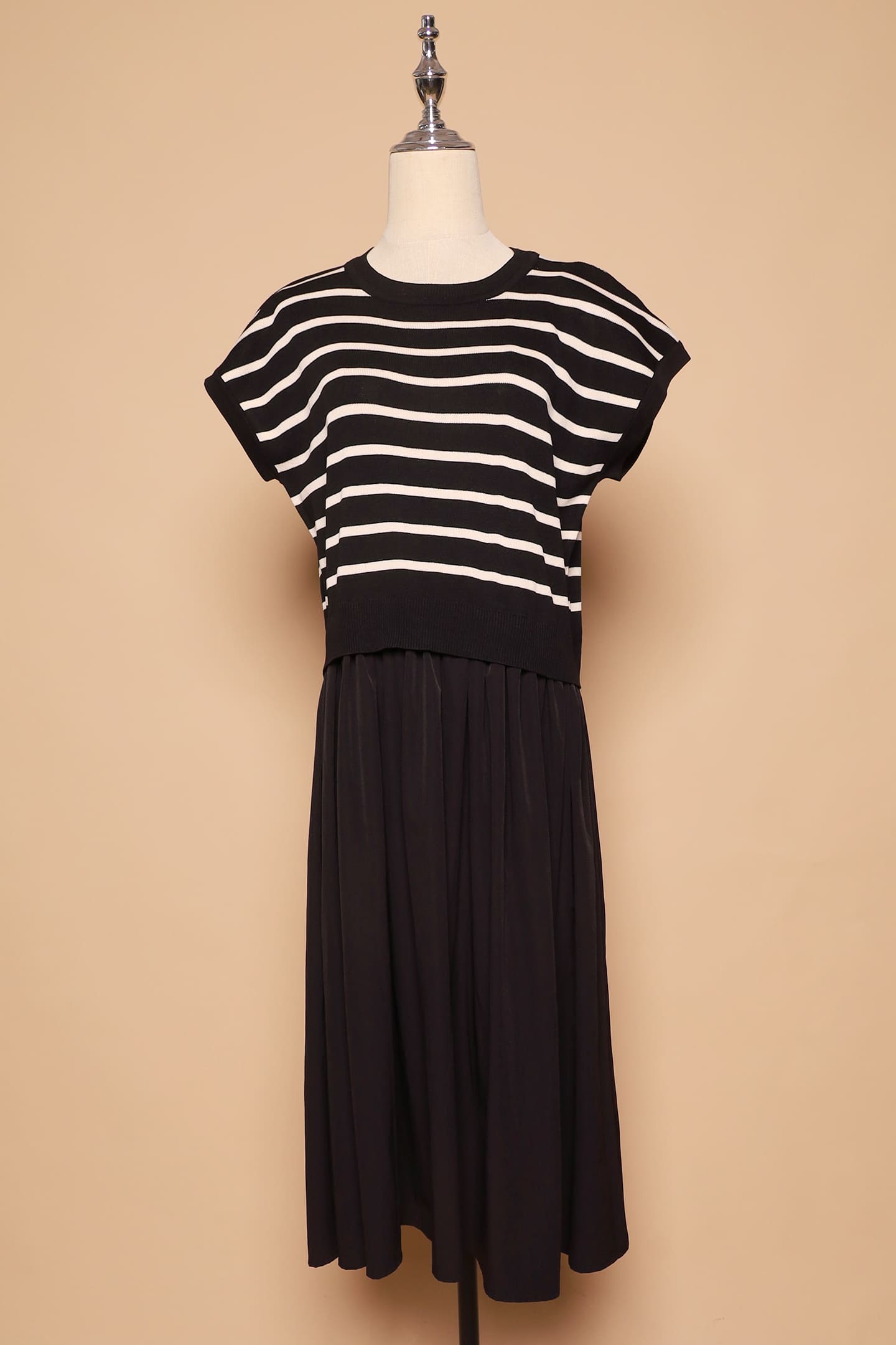 PO - Billy Stripes Knit Dress in Black