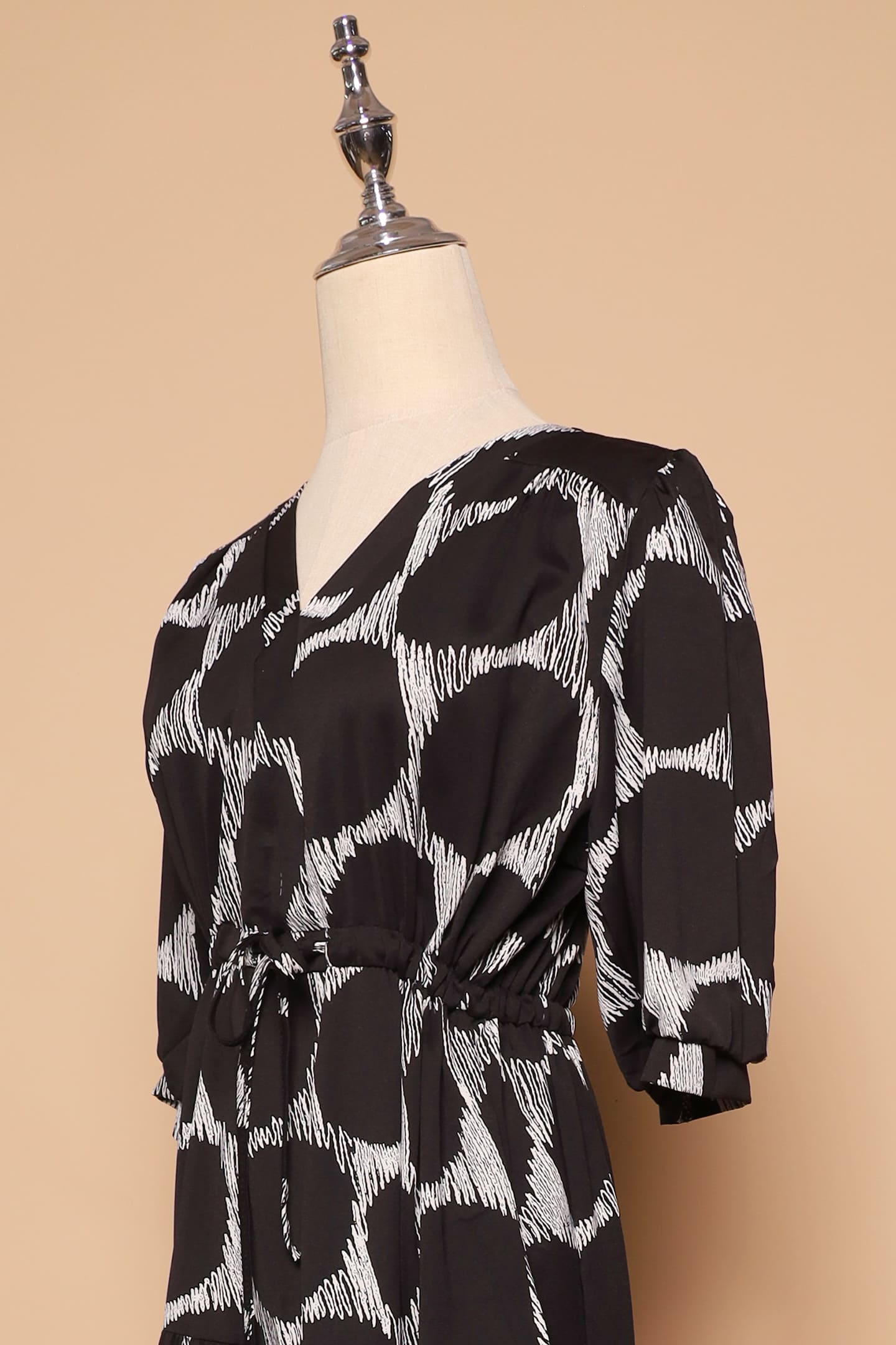 PO - Bree Dress in Circles Print