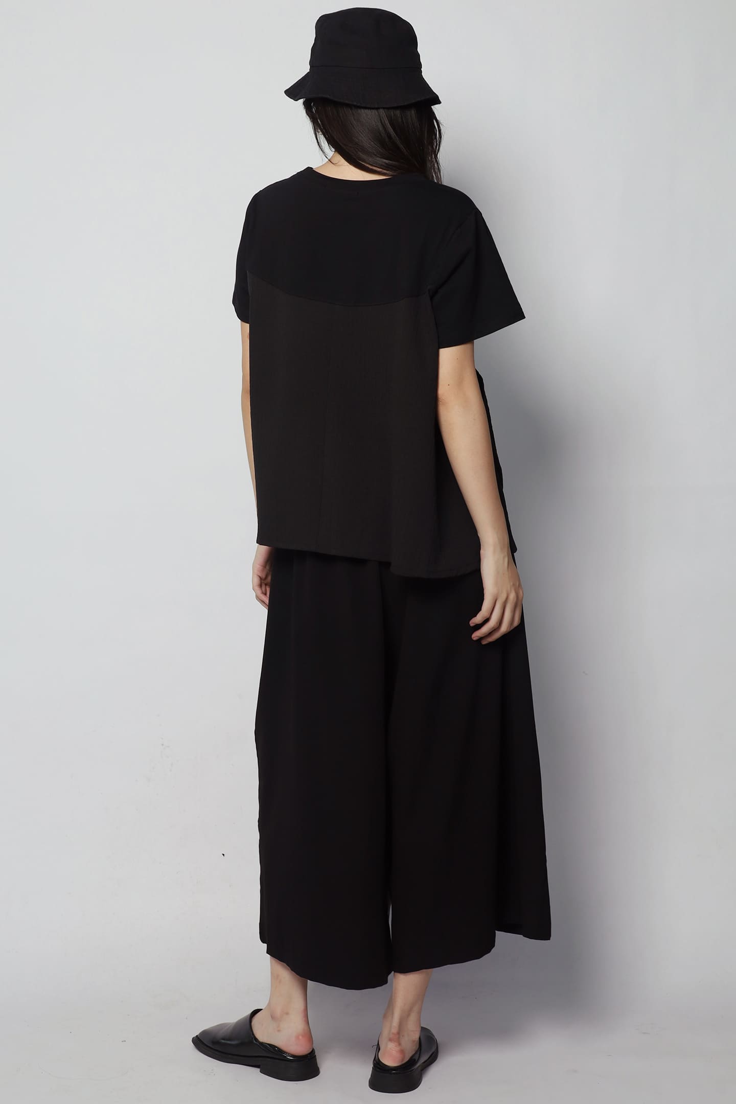 Brion Pocket Top in Black