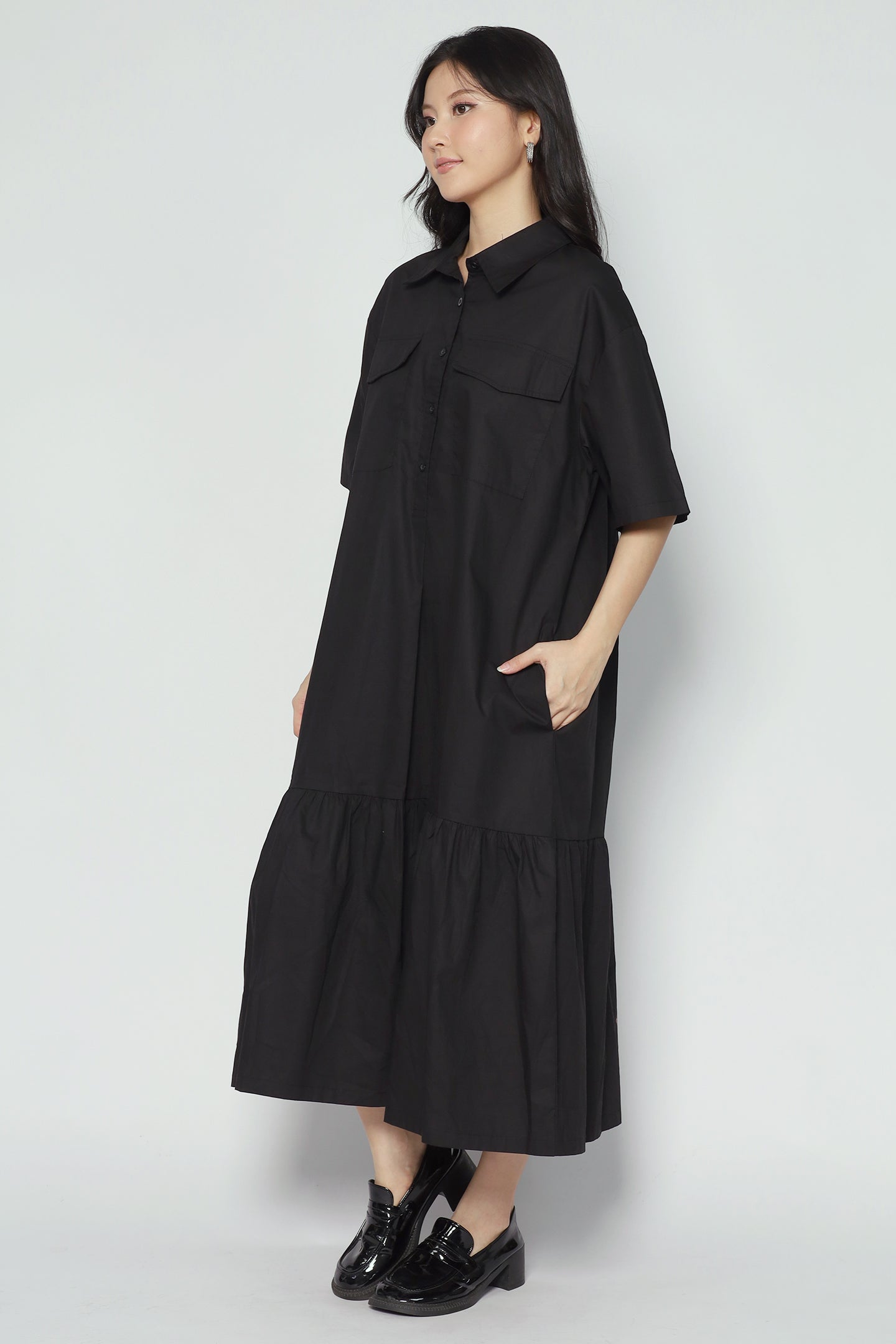 Backorders Cove Dress in Black