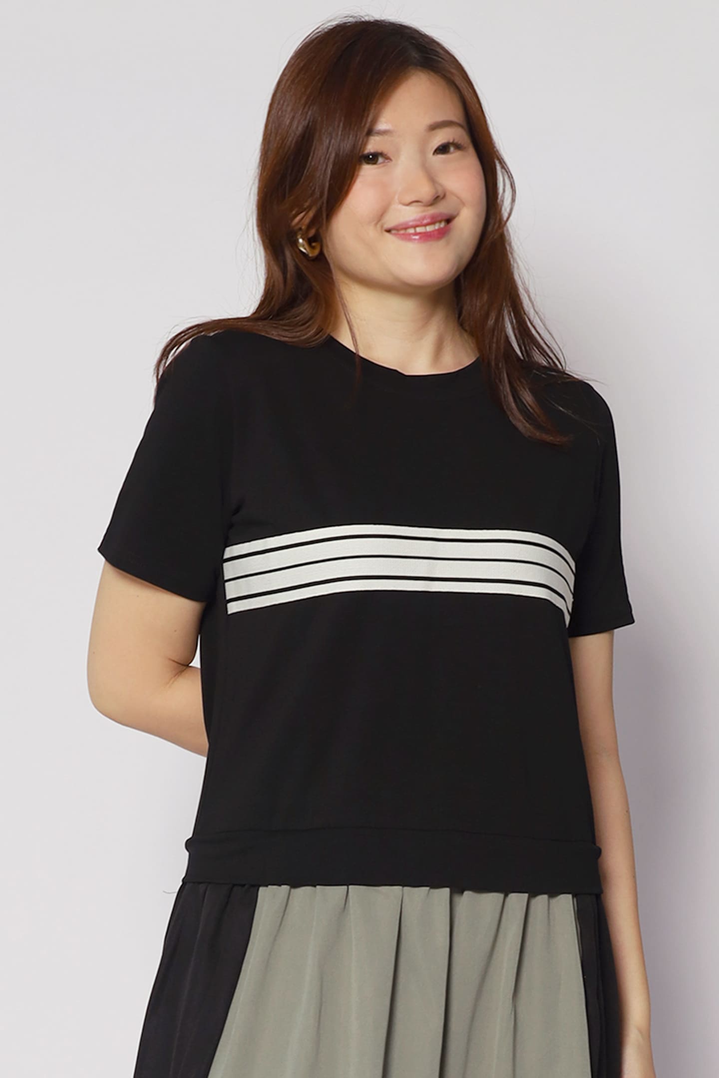 Backorders Cara Dress in Black Green