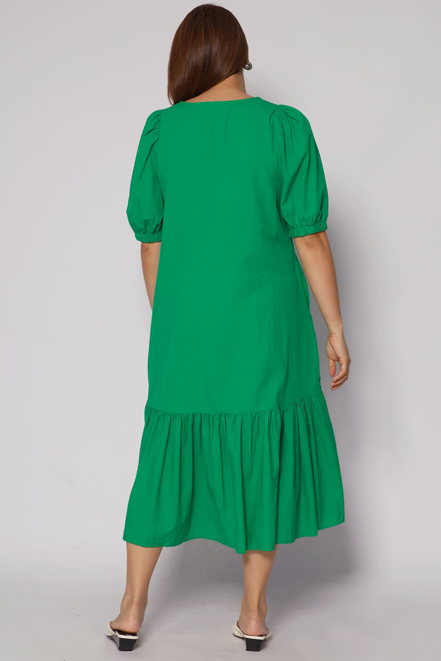 Backorders Carmen Dress in Green