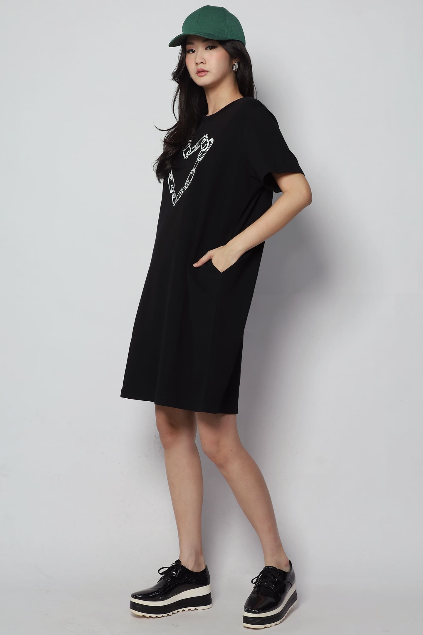 Chain Heart Dress in Black