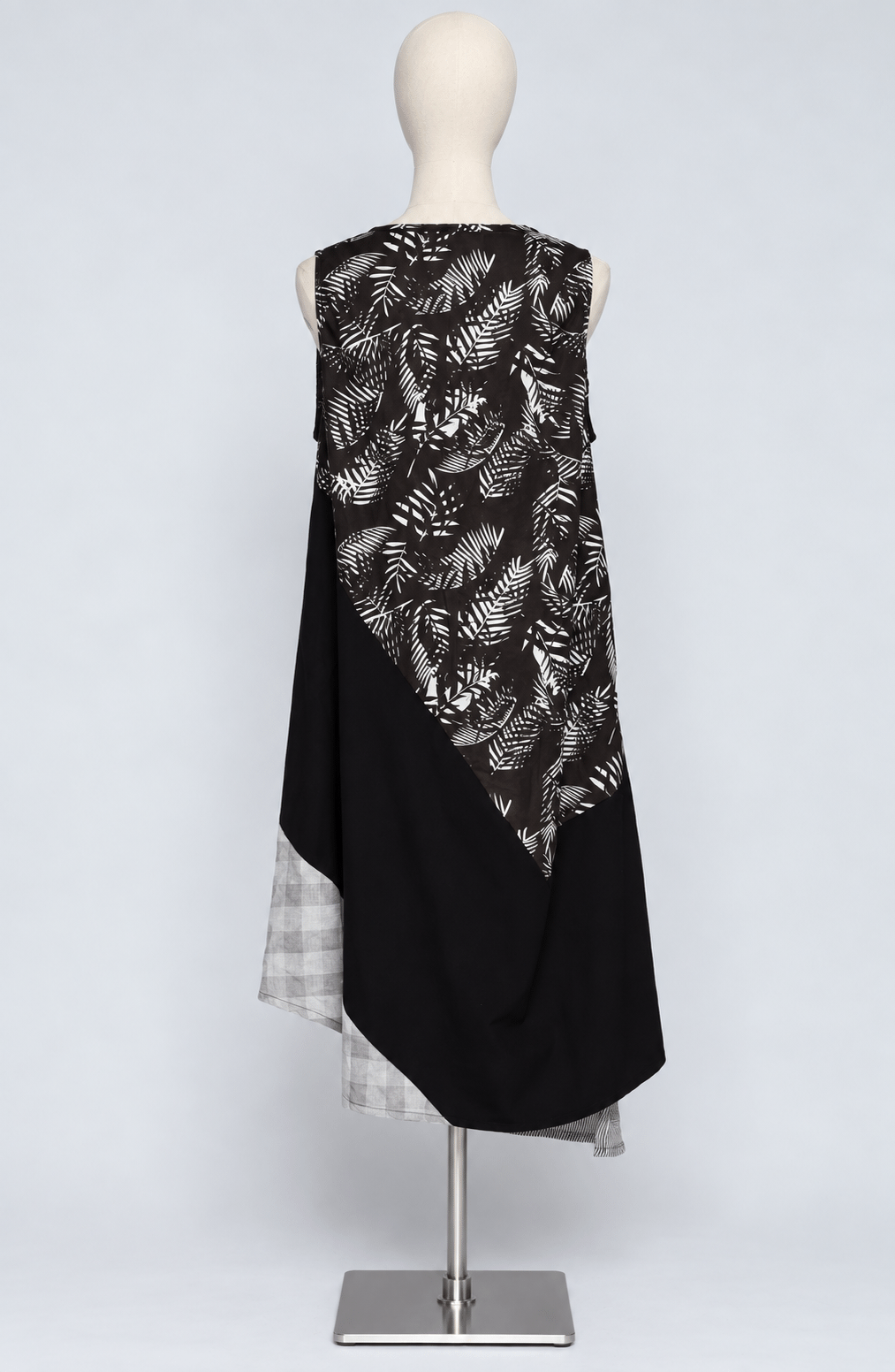 PO - Torie Dress in Black Ferns