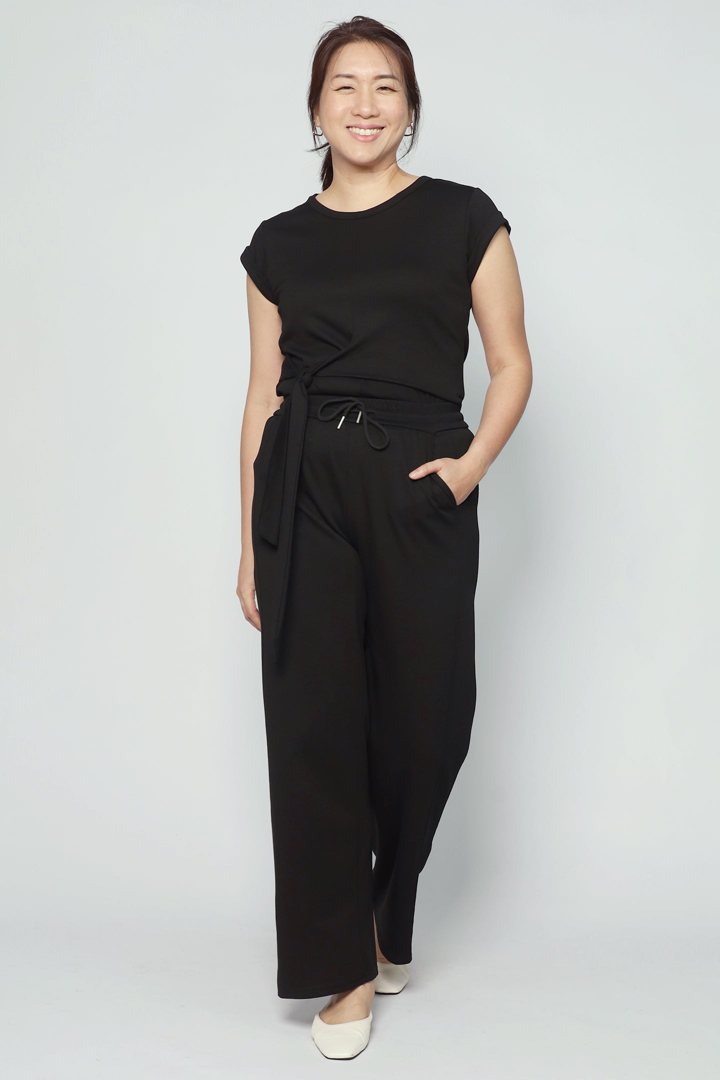 Darla 2 in 1 Top and Pants Set in Black