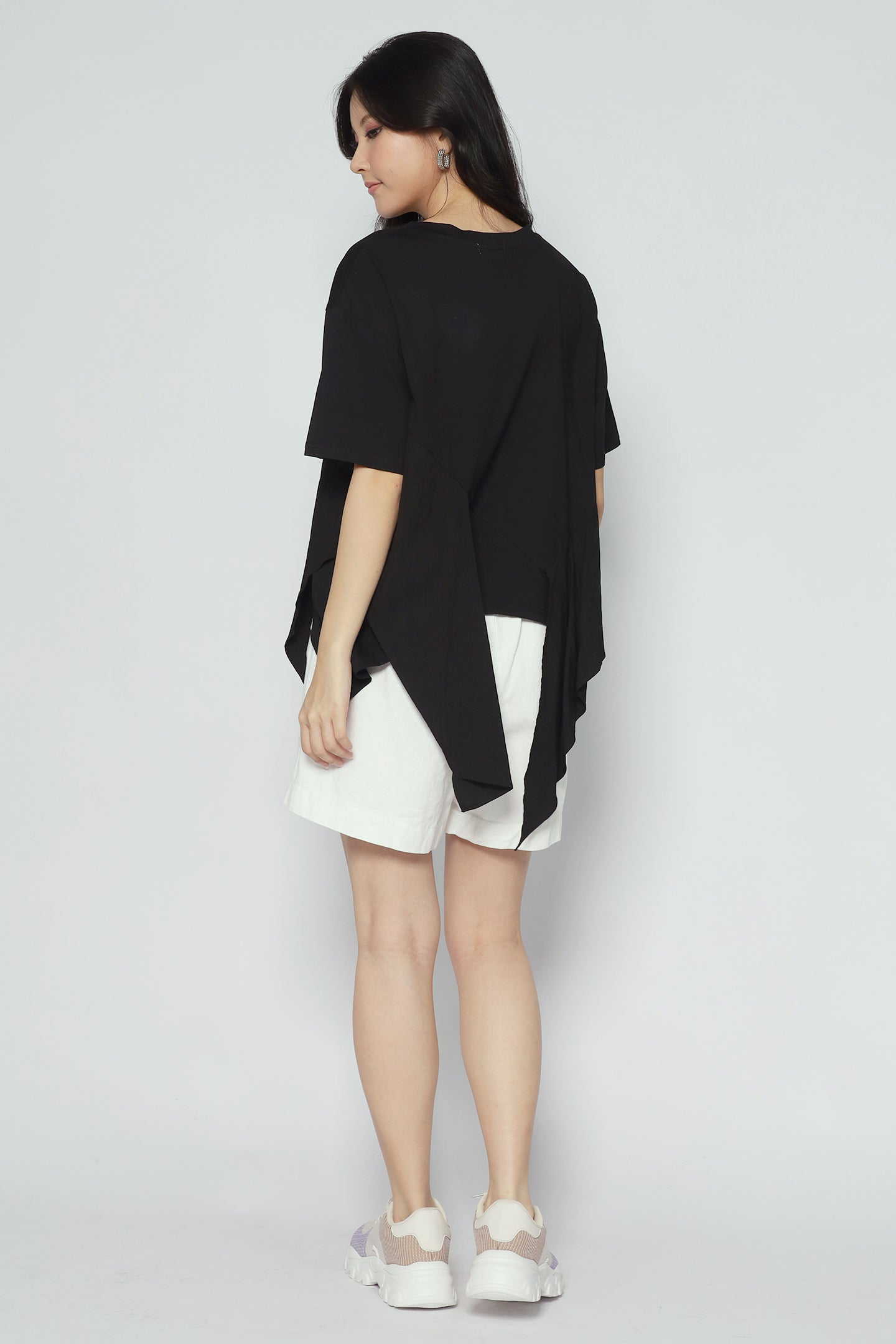 Dominic Fishtail Top in Black