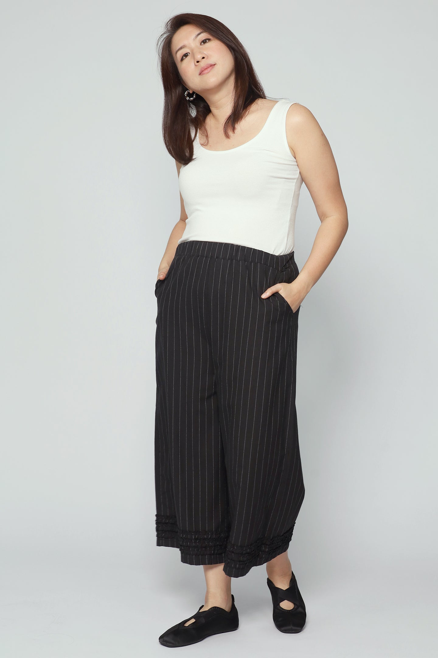 Drae Stripes Frill Pants