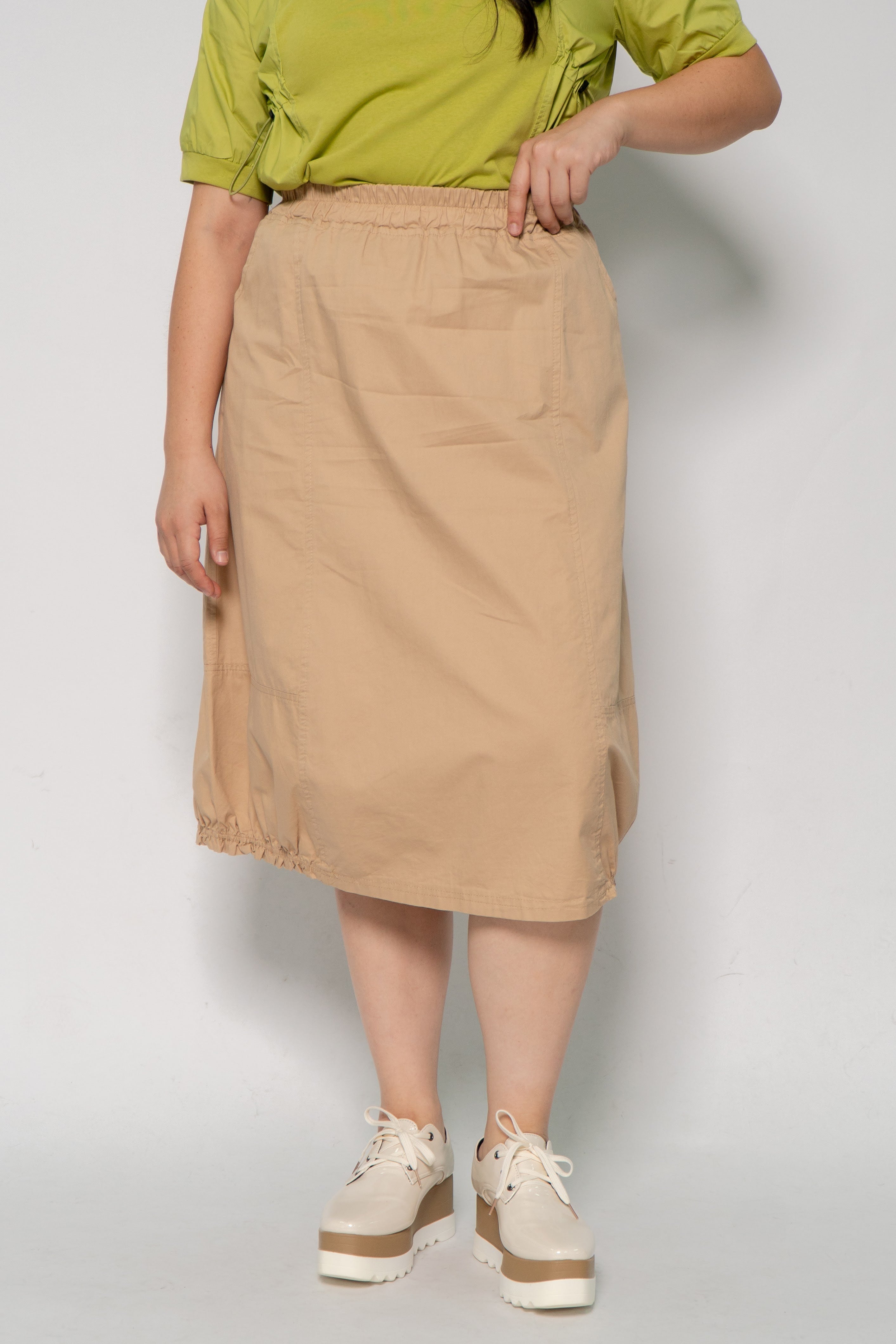 Backorders Quinto Skirt in Khaki