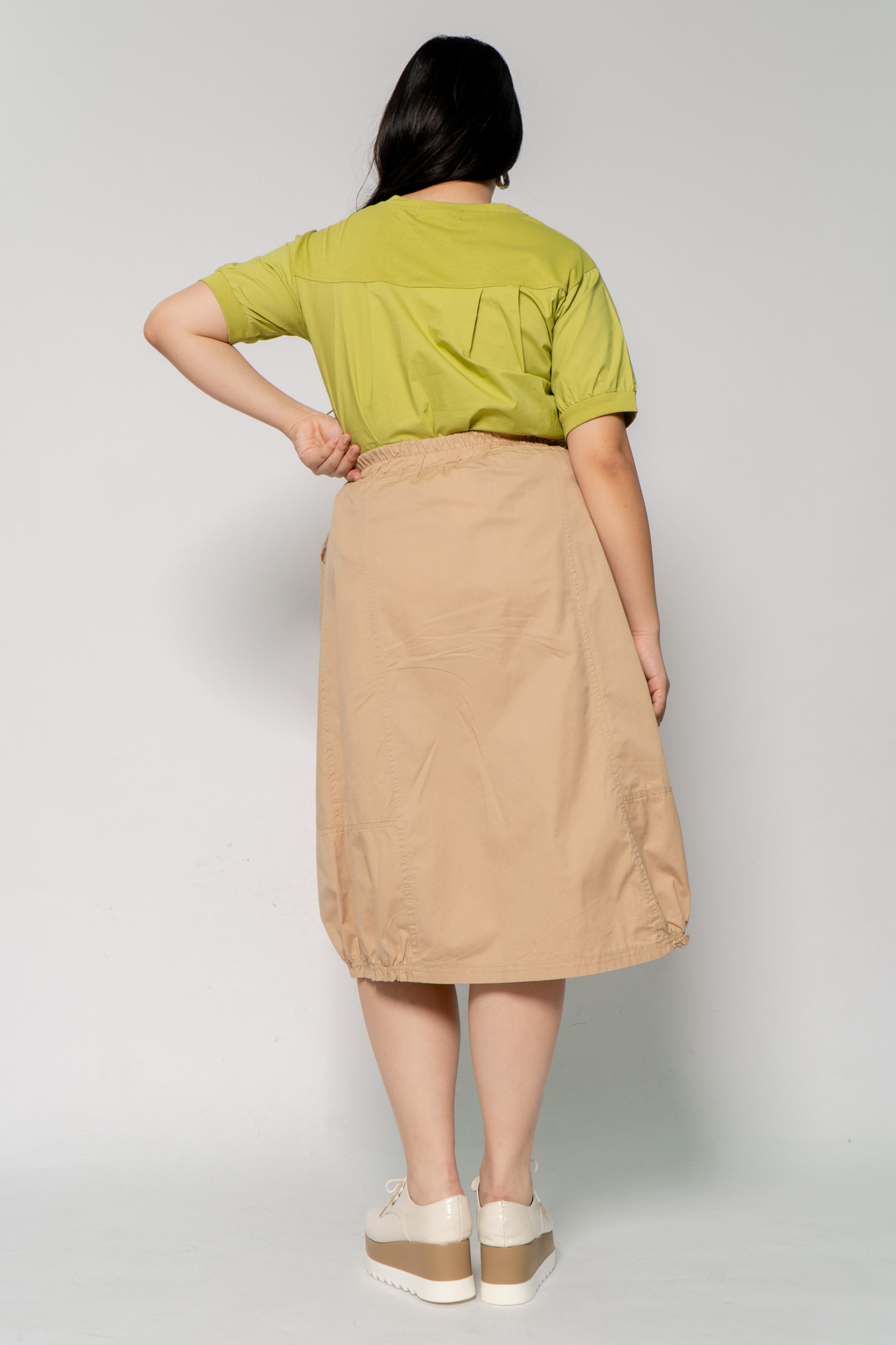 Backorders Quinto Skirt in Khaki