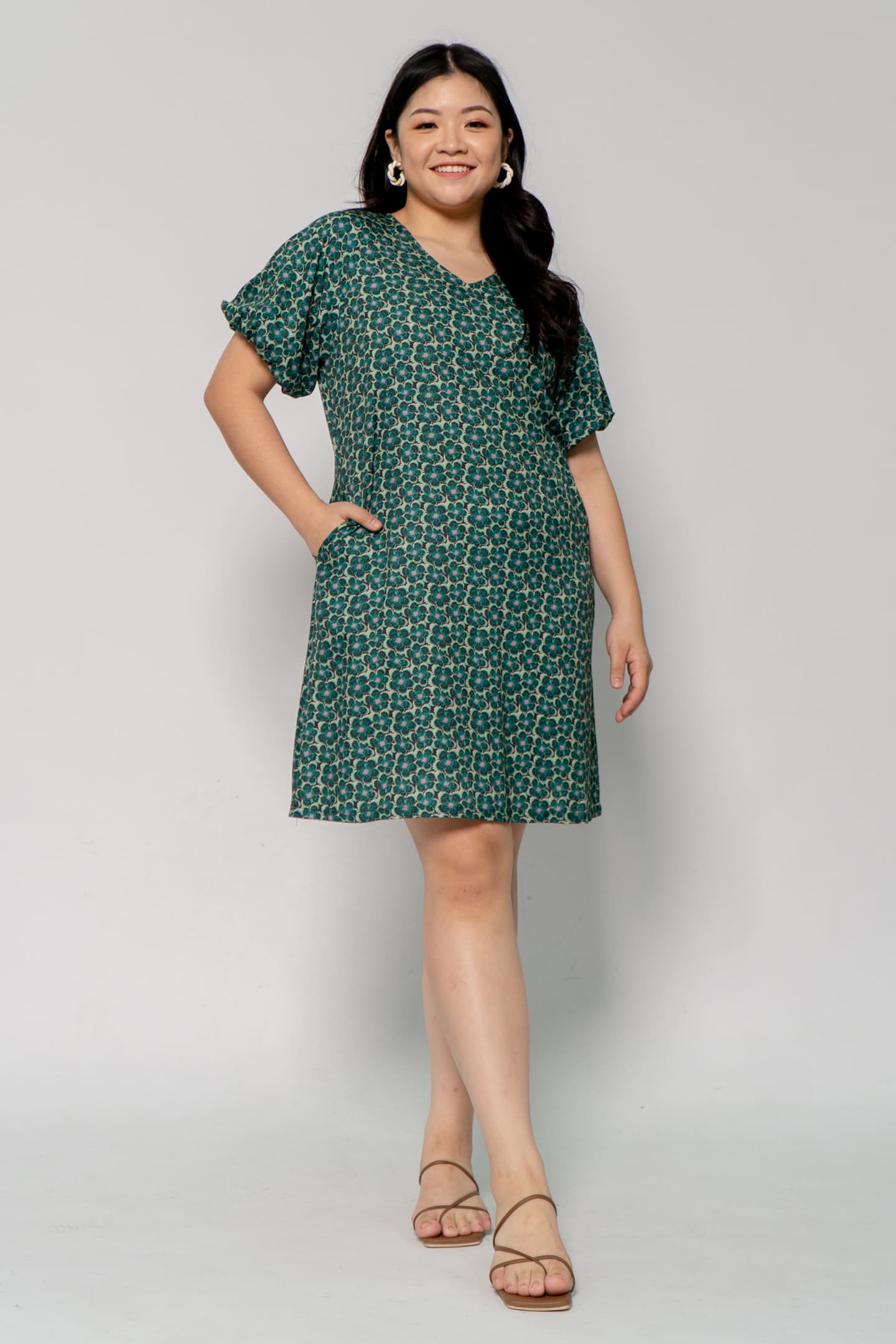 Haru Dress in Green Meadow