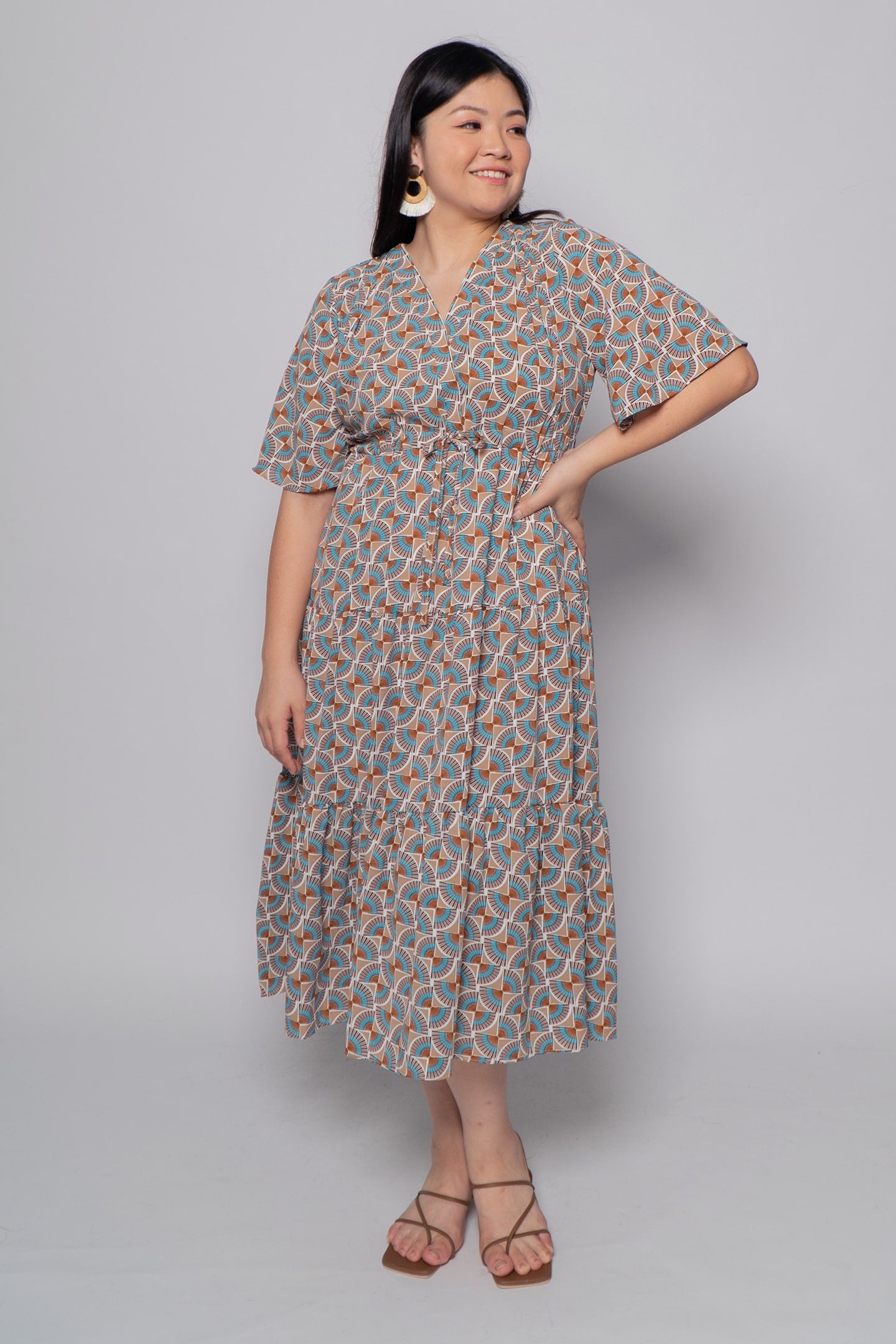 Backorders Leilani Dress in Orient Fan