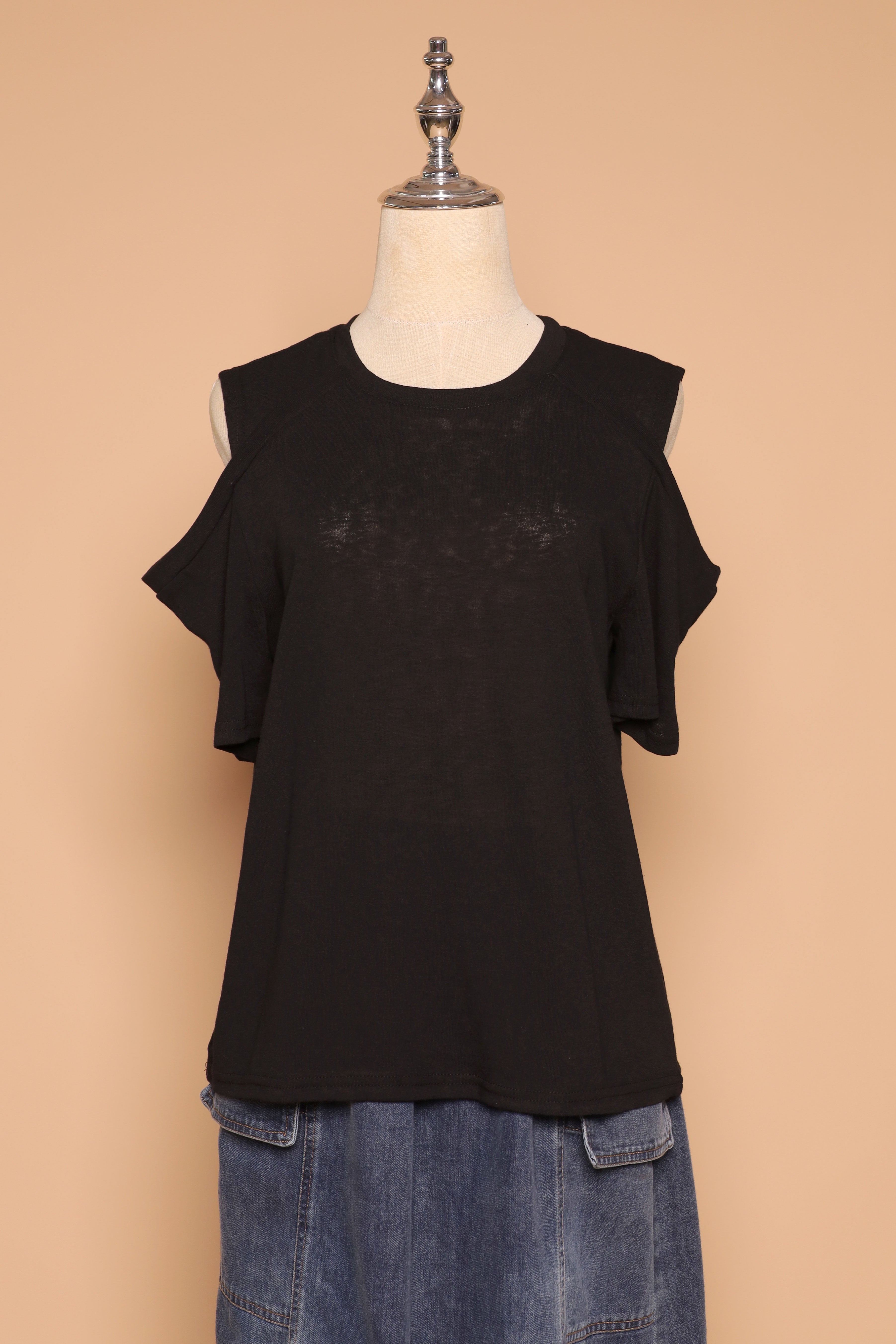 PO - Dew Cold Shoulder Top in Black