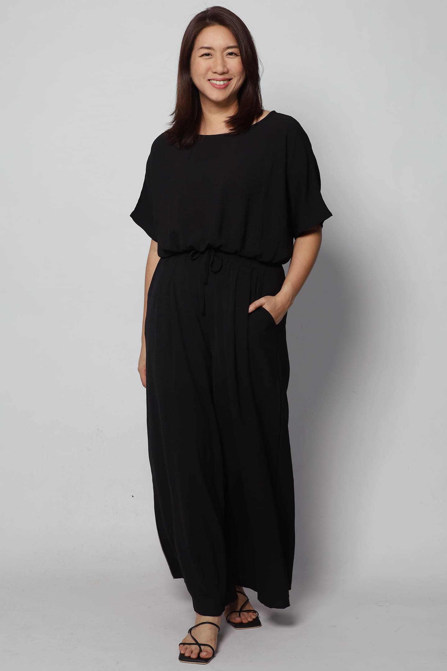 Doona 2 in 1 Top and Pants Set in Black
