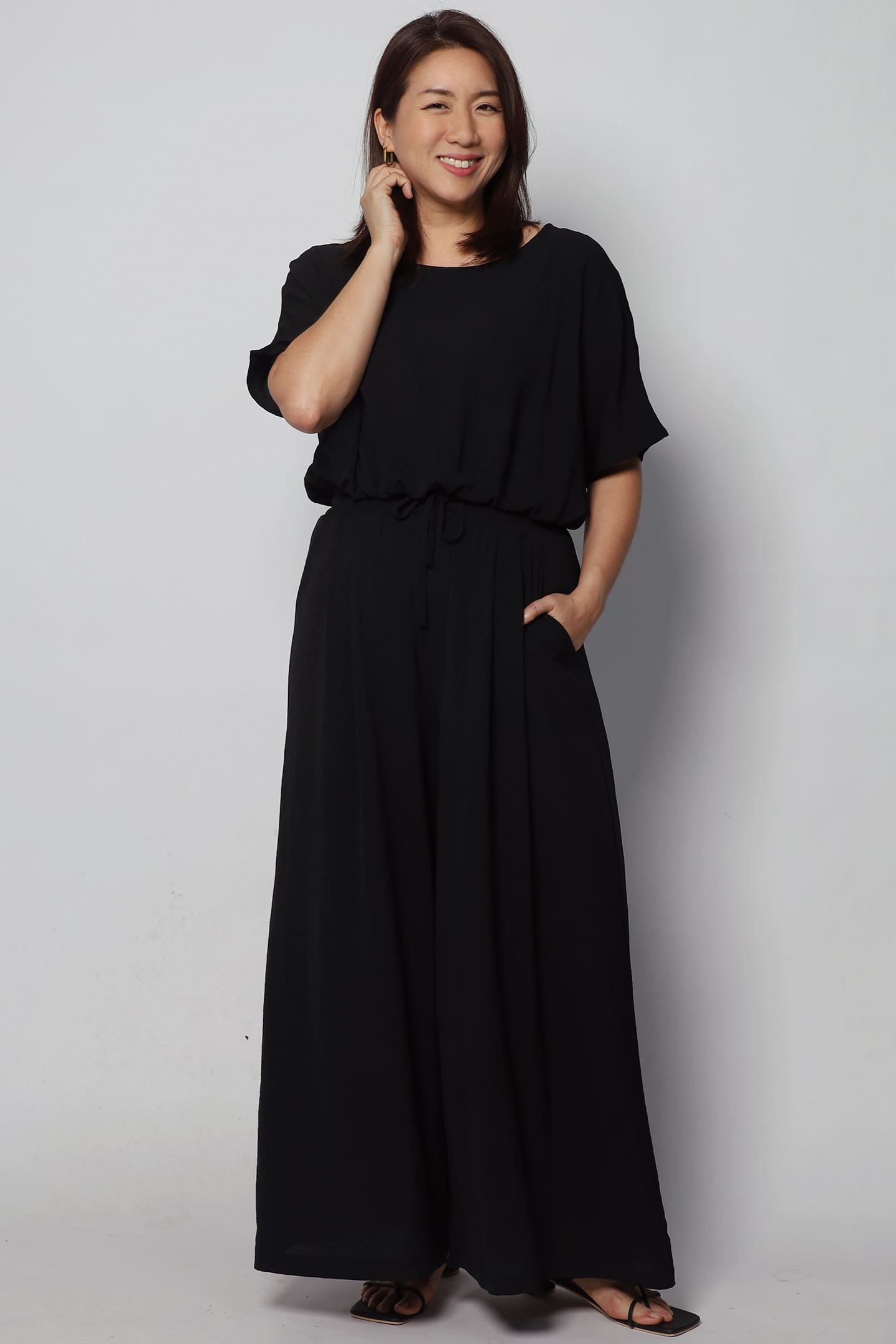 Doona 2 in 1 Top and Pants Set in Black