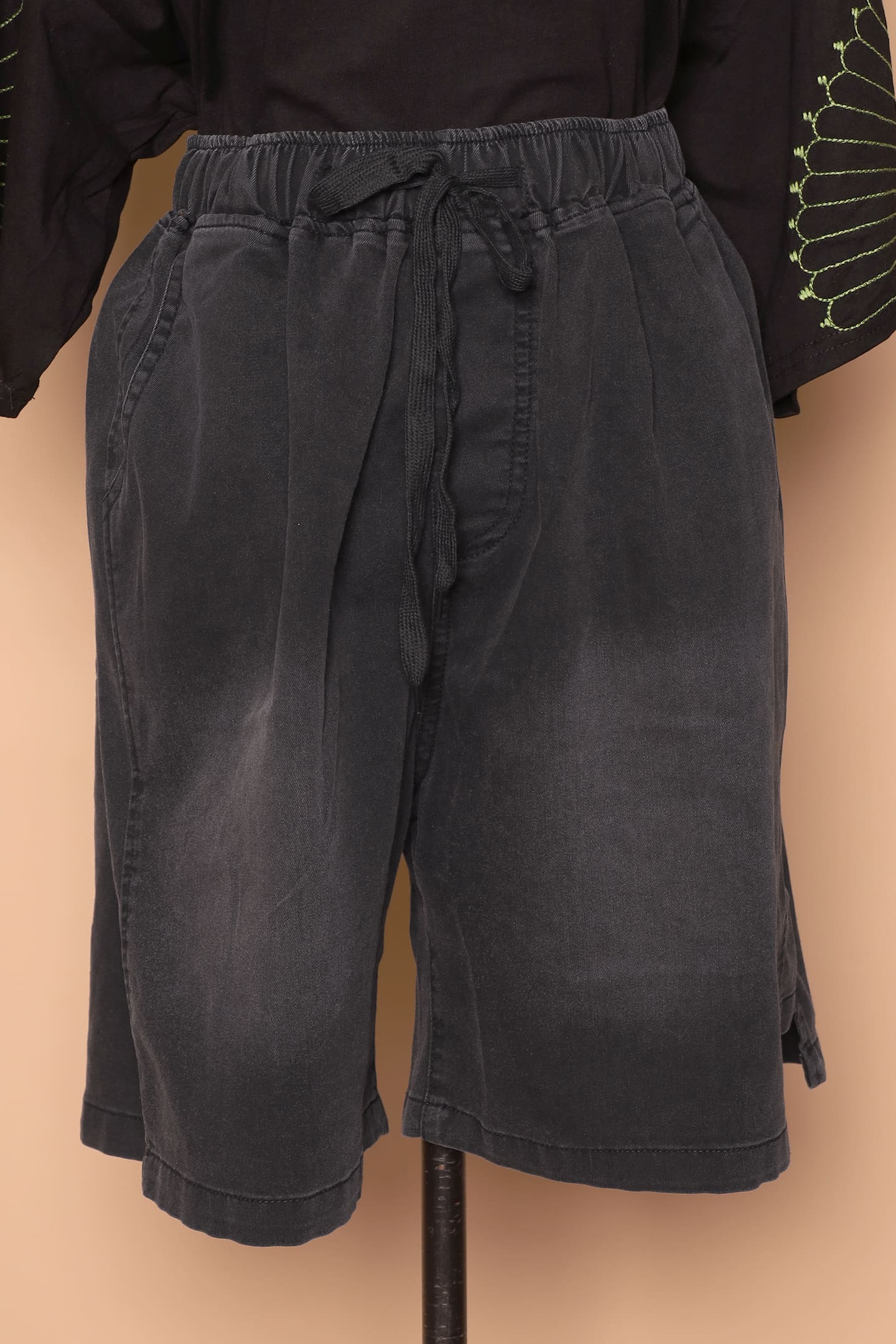 PO - Dottie Shorts in Black Denim