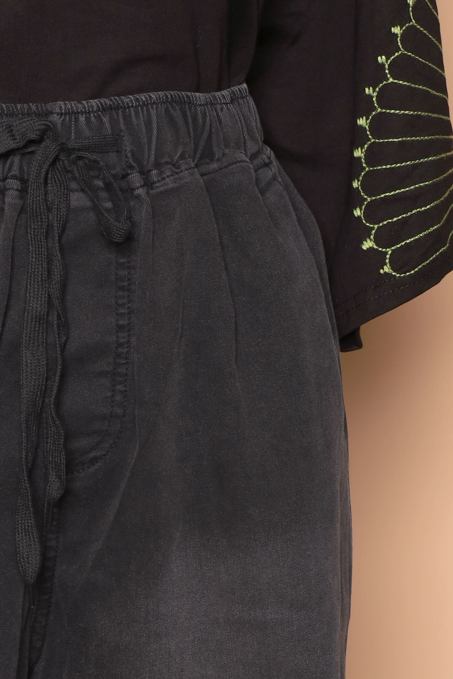 PO - Dottie Shorts in Black Denim