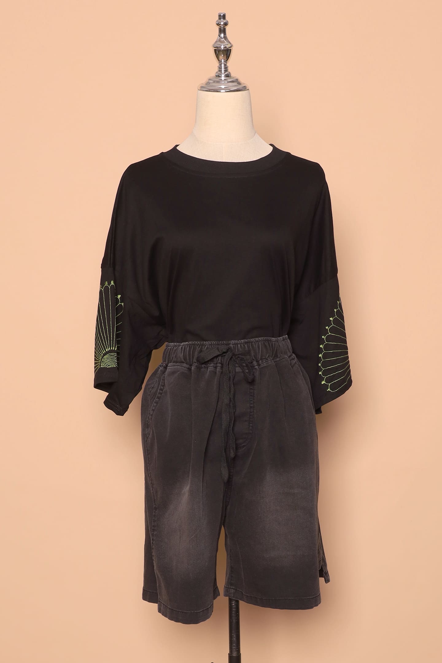 PO - Dottie Shorts in Black Denim