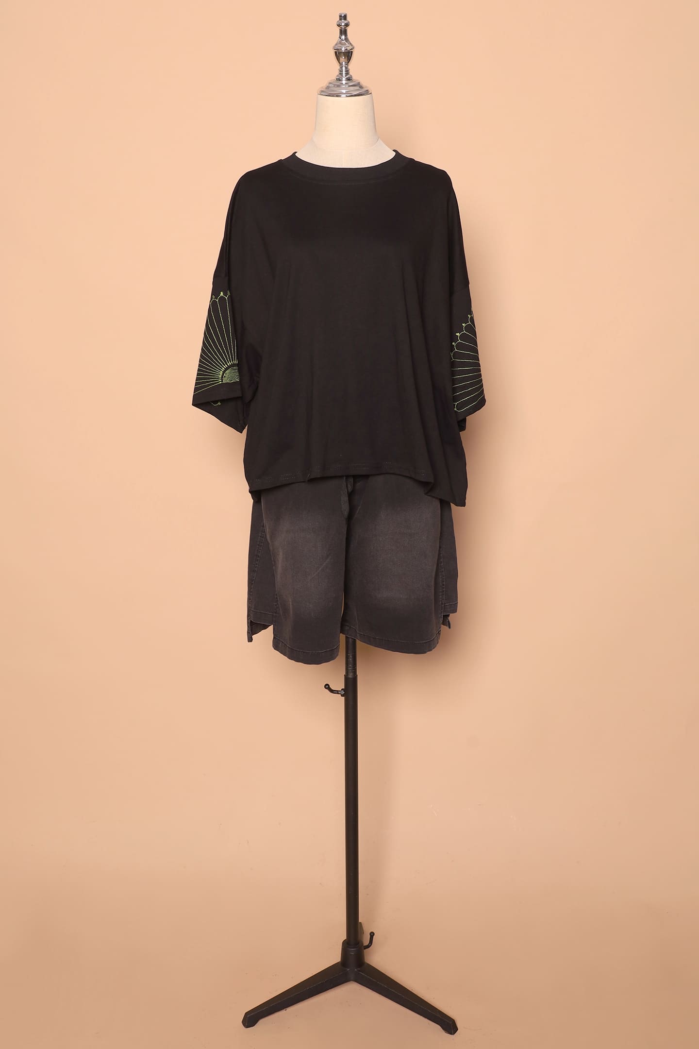 PO - Dottie Shorts in Black Denim